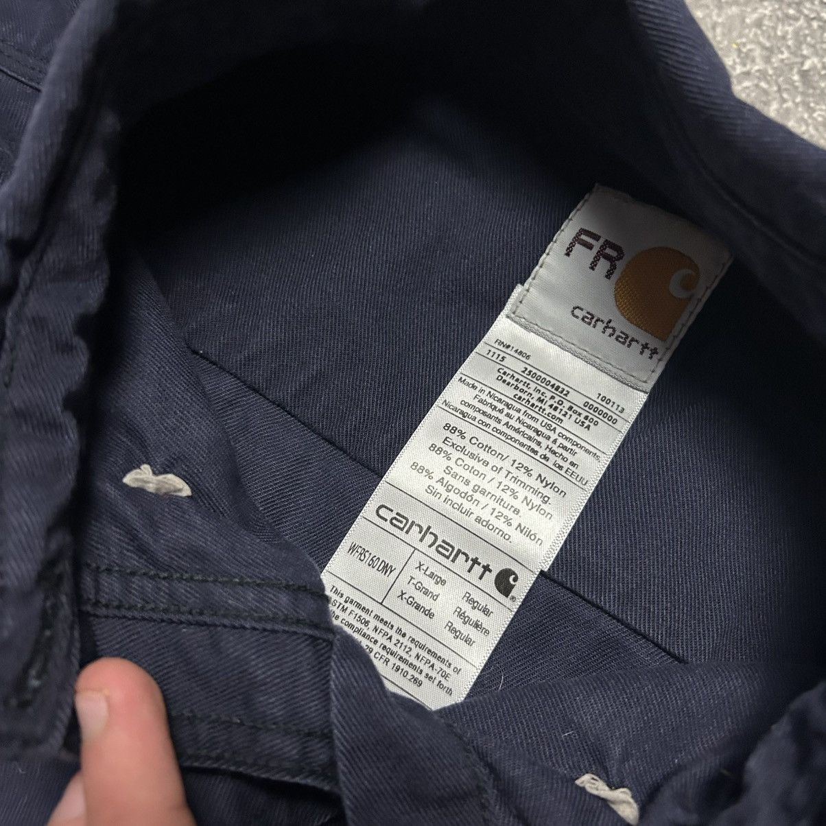 Carhartt Wip Vintage Carhartt Wip Patch Logo workwear button denim shirt Size US XL / EU 56 / 4 - 5 Thumbnail