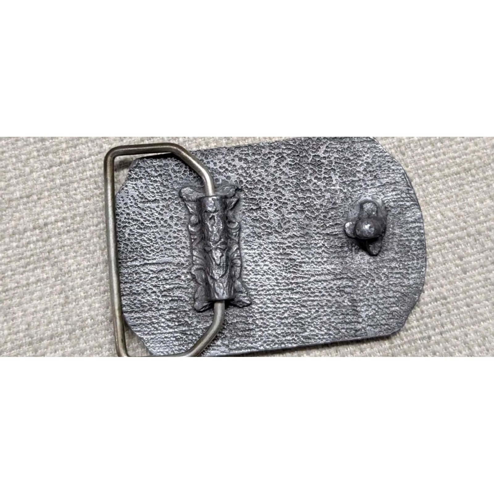 Vintage VINTAGE Remington belt buckle HUNTING DOG Irish Setter WESTERN duck hunt GUN Pewter Men Green belt buckle Bird Hunting size 1.75 in Mens Size ONE SIZE - 4 Thumbnail