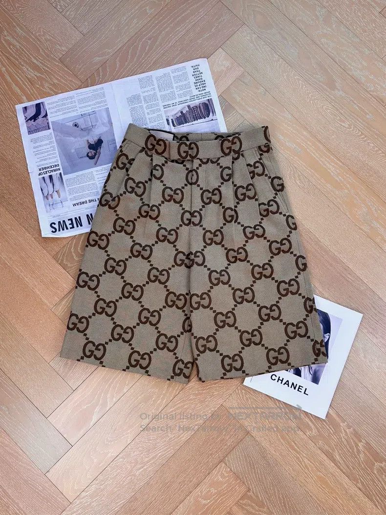 Gucci Gucci Full print double G old flower five-point mid-waist Size US 28 / EU 44 - 1 Thumbnail