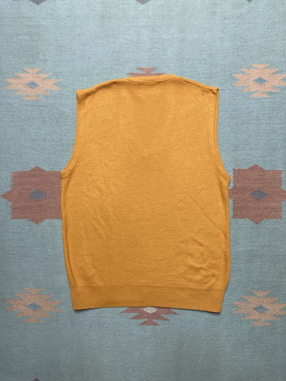 Vintage 1960s acrylic knit sweater vest v neck pullover men’s small Size US S / EU 44-46 / 1 - 5 Thumbnail