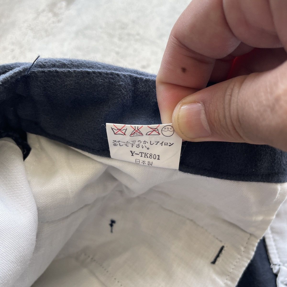 Hackett Vintage Hackett Faded Trousers Casual Pants Fly Button W28 Size US 28 / EU 44 - 9 Thumbnail