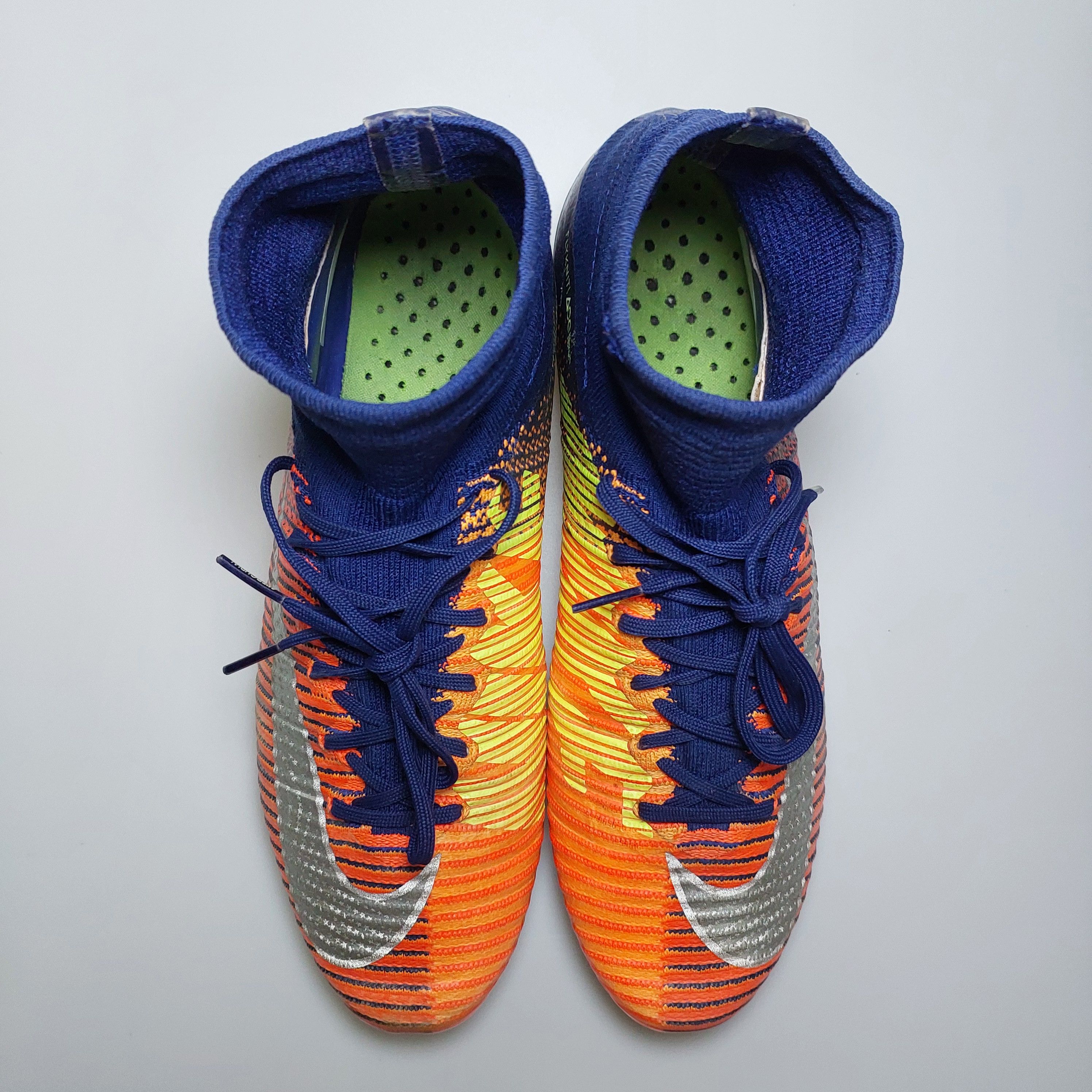 Nike Mercurial Superfly V Elite FG UCL US9.5 UK8.5 27.5CM Size US 9.5 / EU 42-43 - 2 Thumbnail