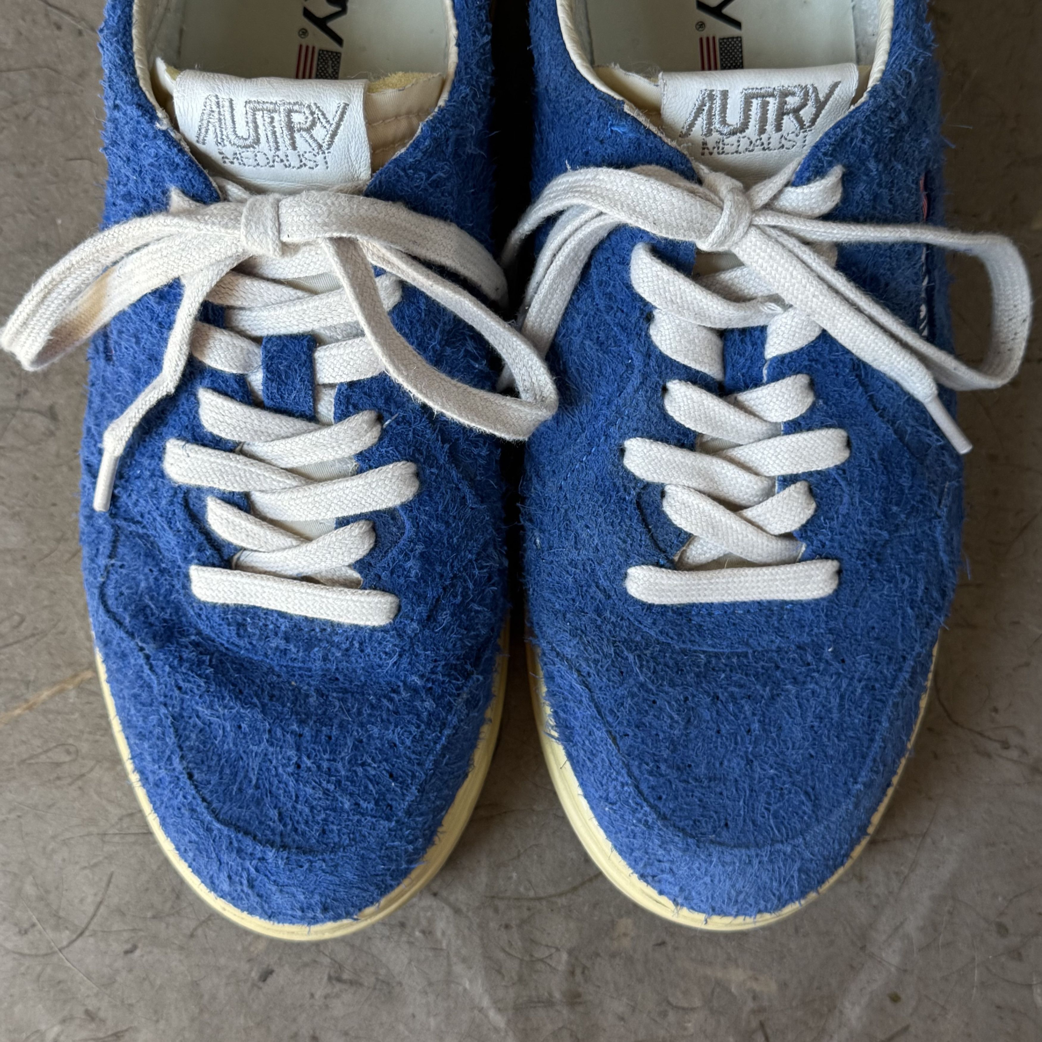 AUTRY Autry medalist leather-trimmed textured suede sneakers Size US 9 / EU 42 - 5 Thumbnail