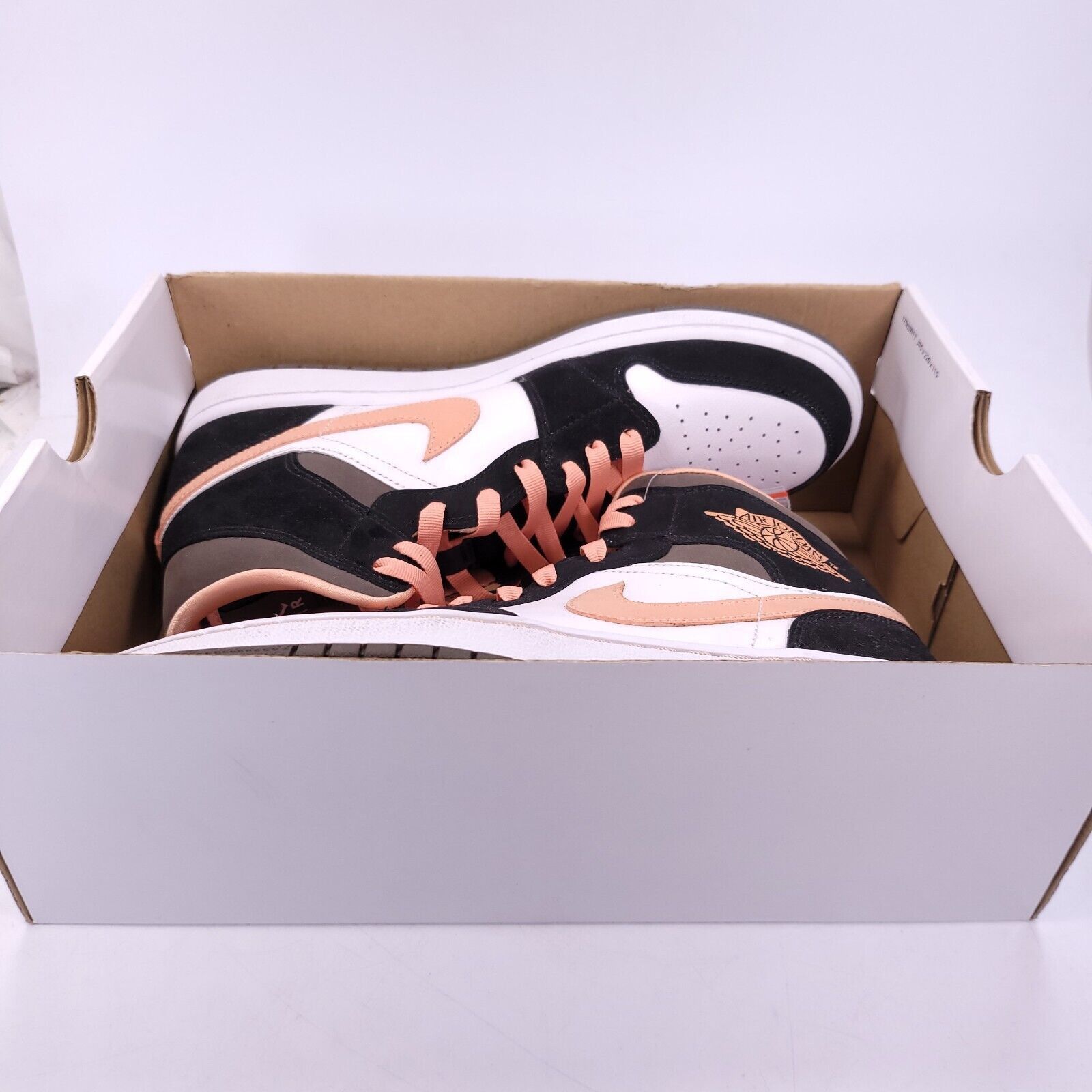 Nike Nike Air Jordan 1 Mid SE Shoe Womens Size 10.5 DH0210-100 Size US 10.5 / IT 40.5 - 9 Thumbnail