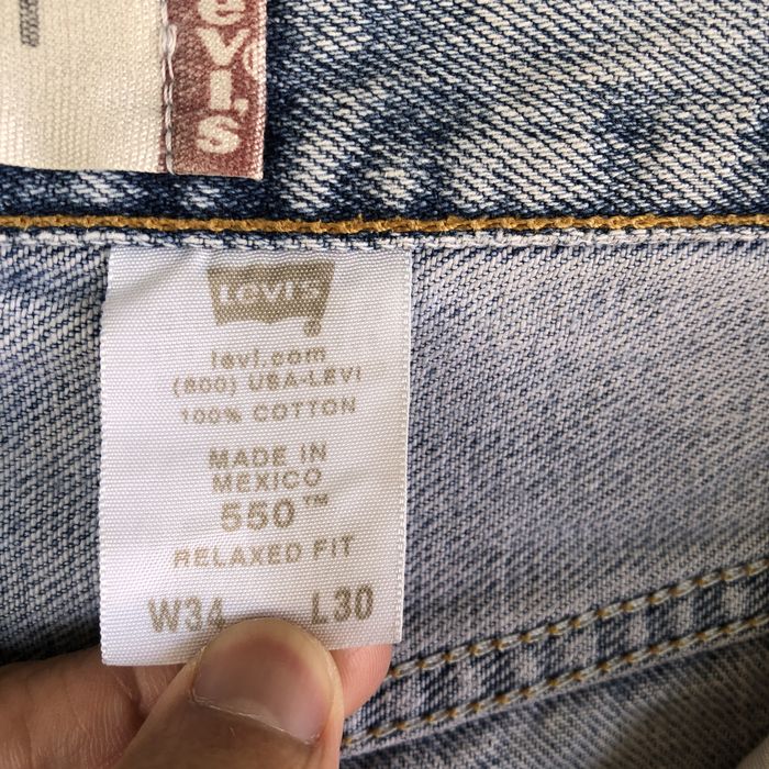 Vintage Vintage Levis 550 Sunfaded Jeans Light Wash Distressed Denim ...