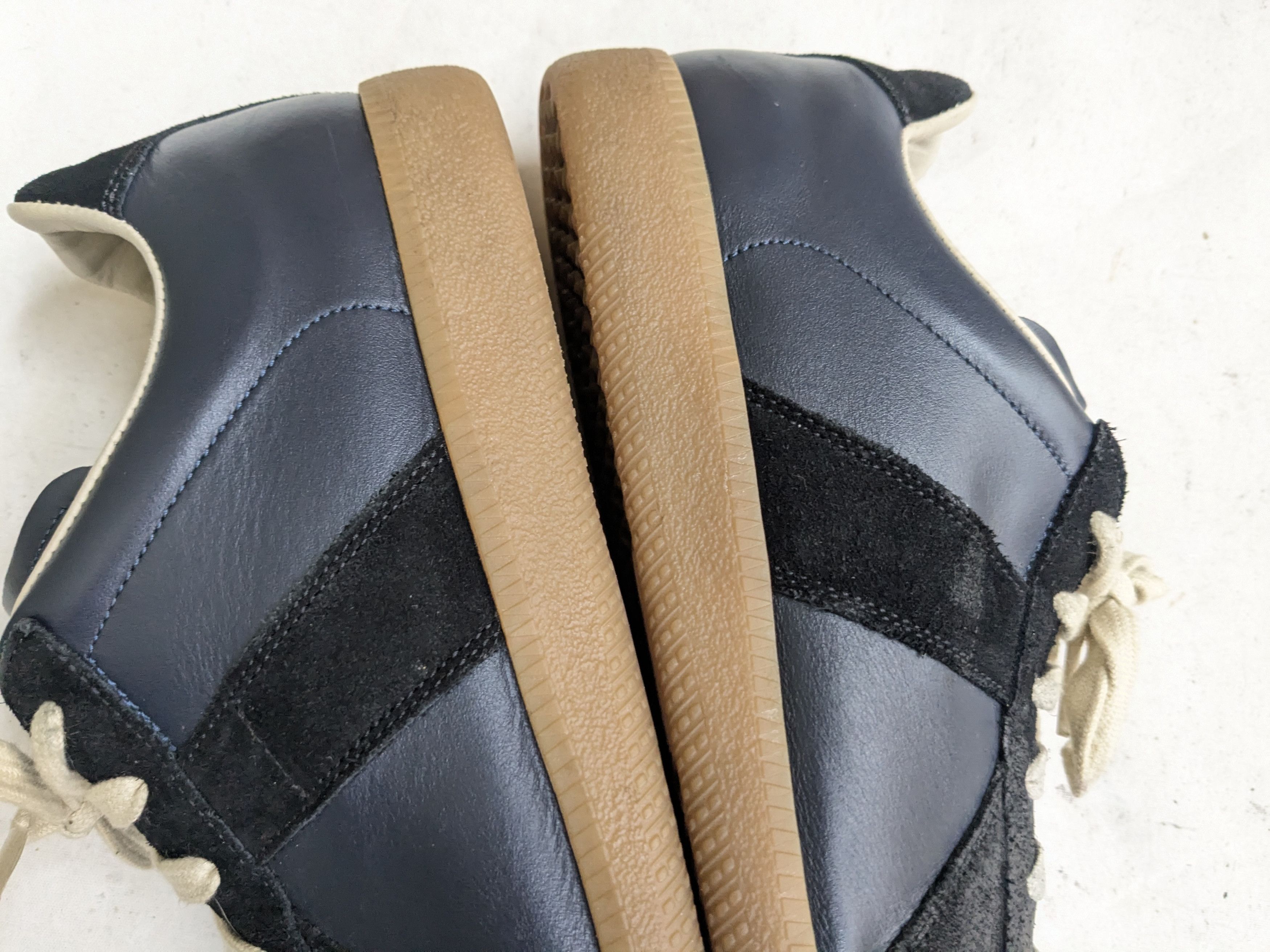 Maison Margiela Maison Margiela Replica GAT Navy Blue 10 43 Low Tops Size US 10 / EU 43 - 12 Thumbnail