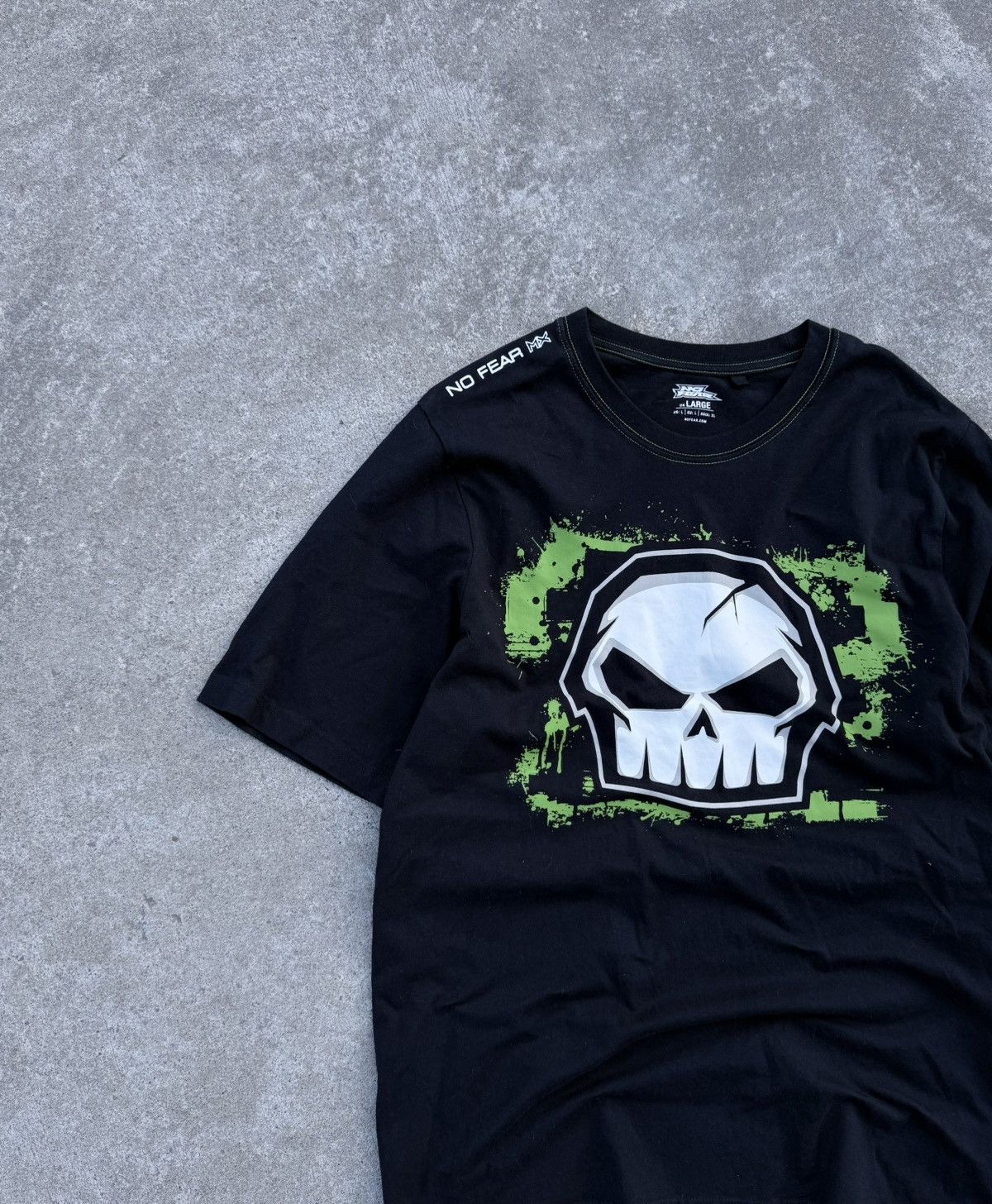 No Fear Vintage No Fear Y2K avantgarde streetwear rare t-shirt Size US L / EU 52-54 / 3 - 5 Thumbnail