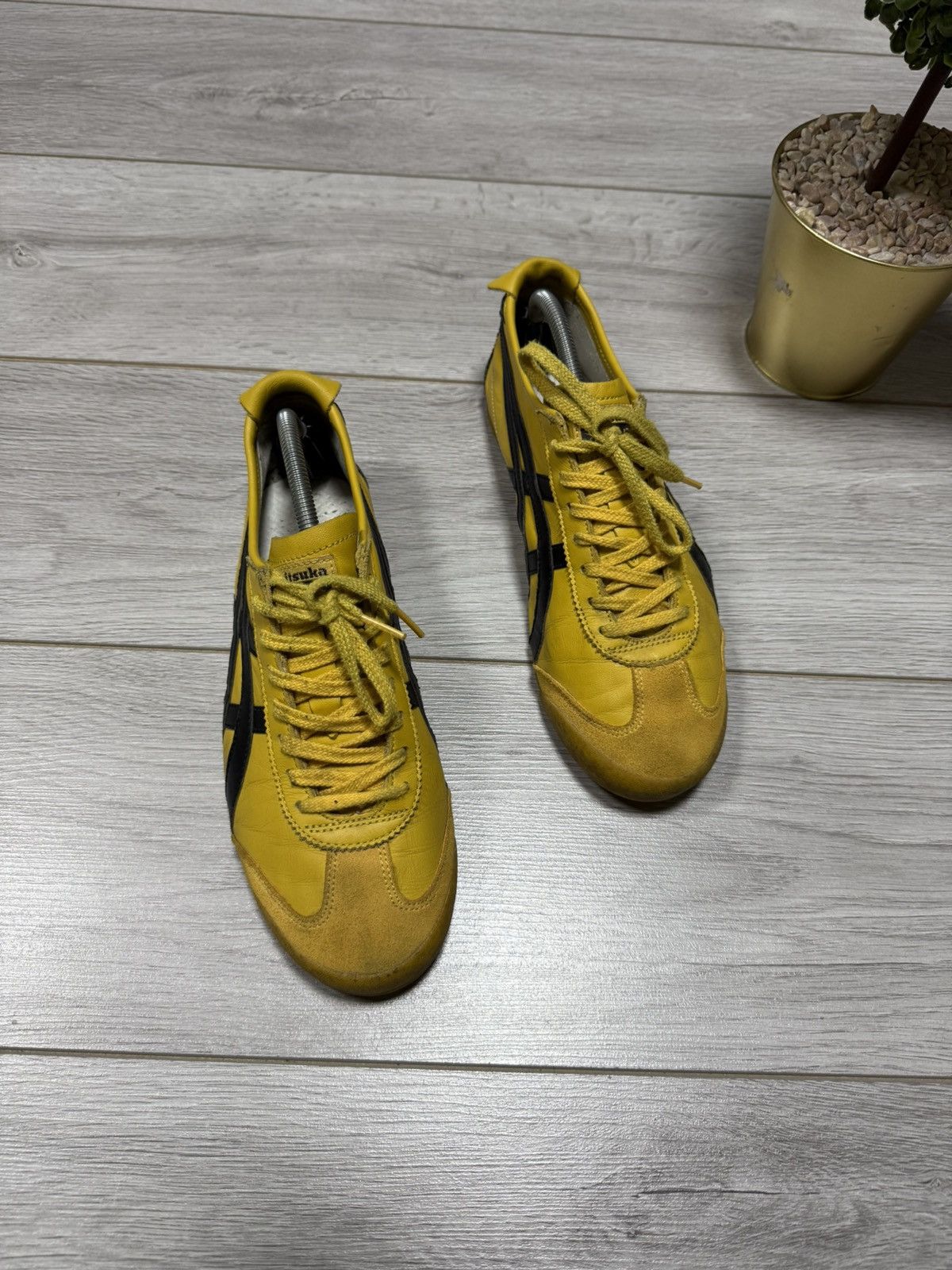 Asics ASICS Onitsuka Tiger Kill Bill icon yellow vintage sneakers Size US 11 / EU 44 - 2 Thumbnail
