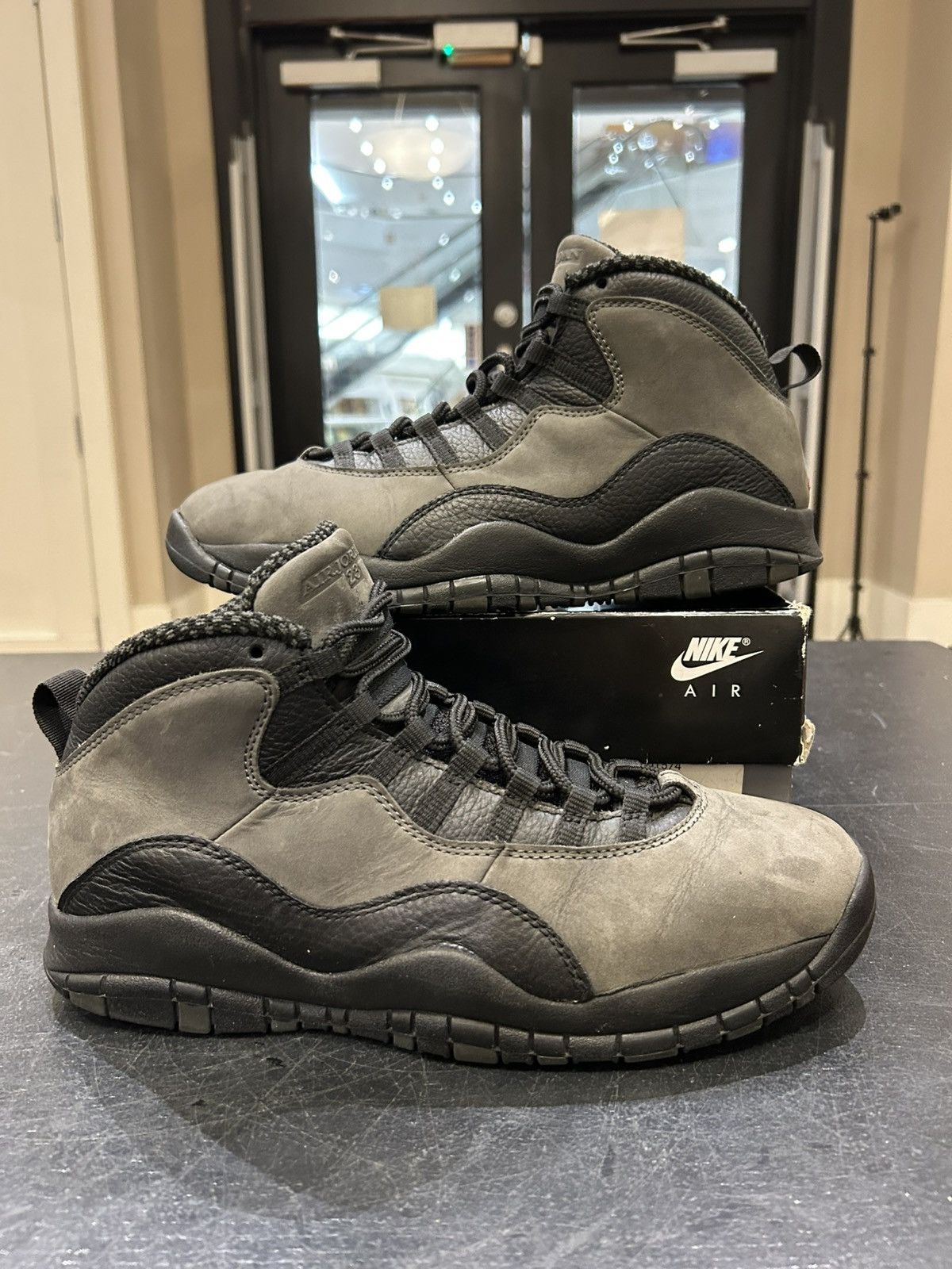 Jordan Brand Jordan 10 Retro ‘Shadow’ Size US 11 / EU 44 - 1 Thumbnail