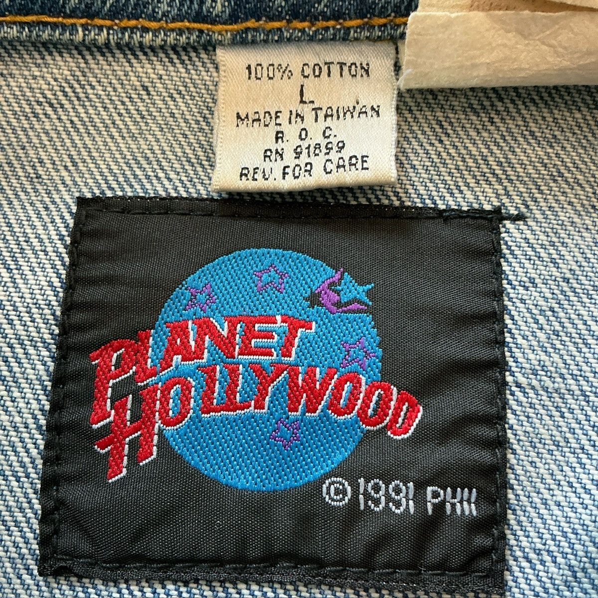 Planet Hollywood Vintage 1991 Vancouver Planet Hollywood Blue Denim Jacket Size US L / EU 52-54 / 3 - 7 Thumbnail