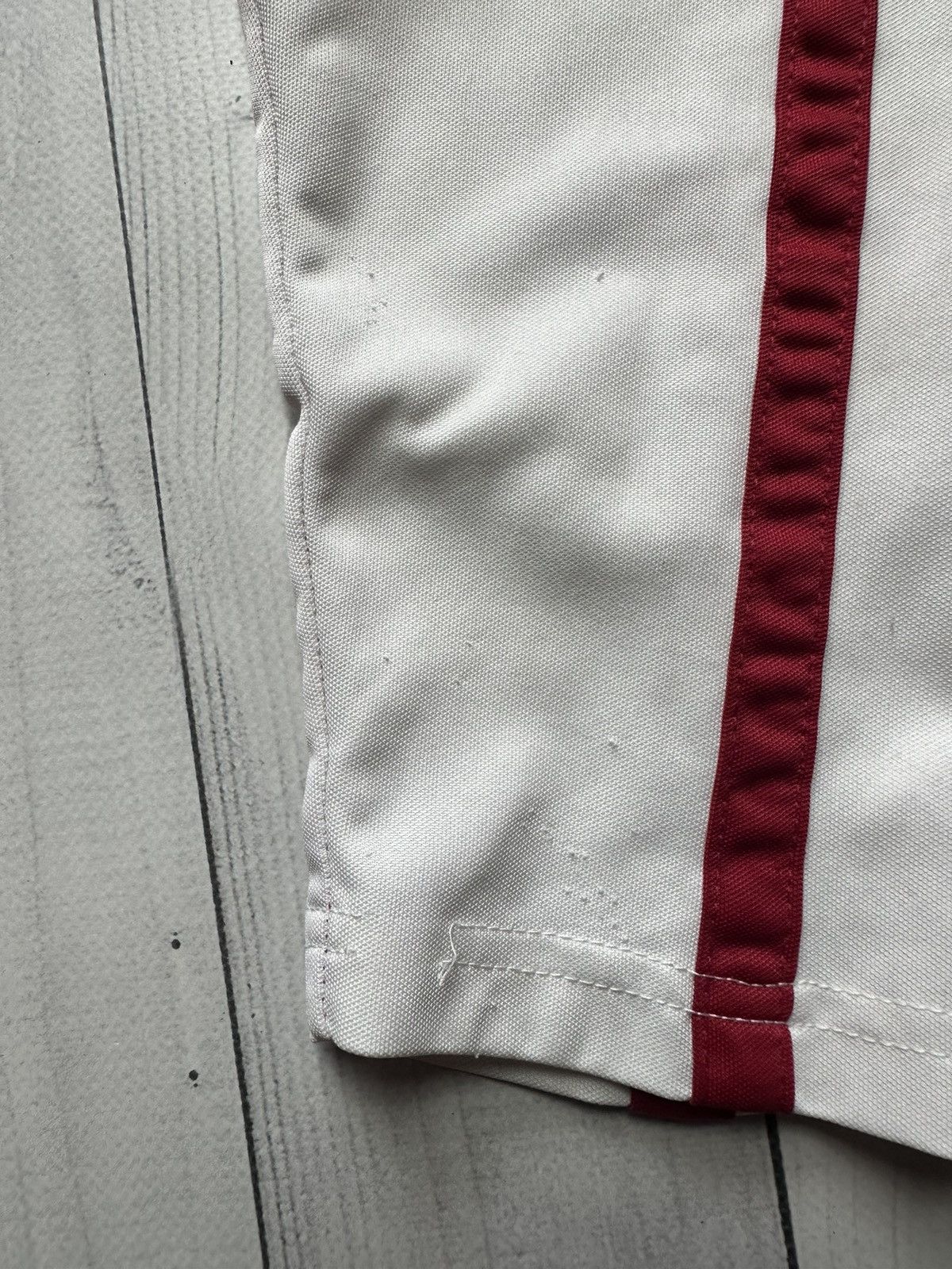 Vintage Vintage Nike soccer jersey red long sleeve size S Size US S / EU 44-46 / 1 - 8 Thumbnail