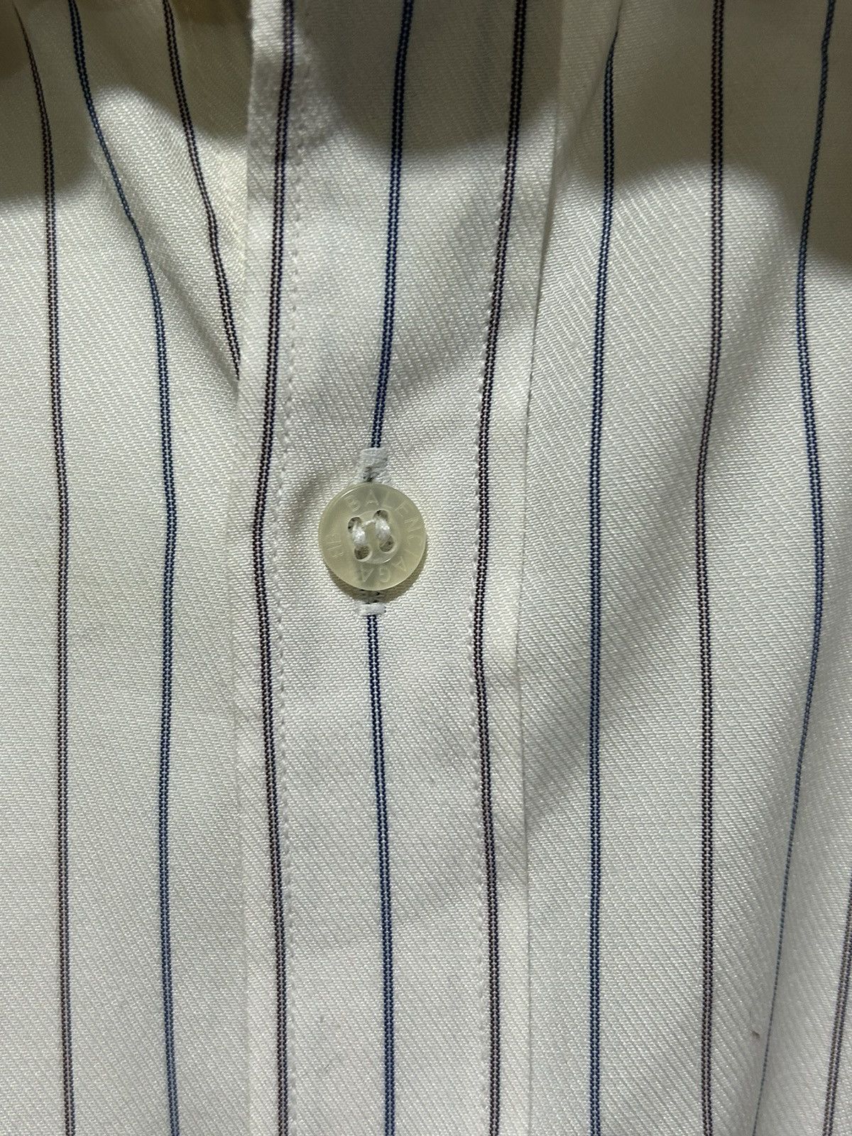 Balenciaga Balenciaga BB Paris Stripe Pocket Button Shirt Luxury Size US XL / EU 56 / 4 - 6 Thumbnail