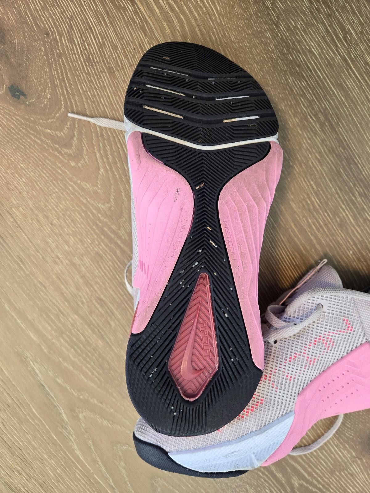 Nike Nike Low Top Sneaker in Barely Rise Cave Purple Pink rise Size US 8.5 / IT 38.5 - 3 Thumbnail