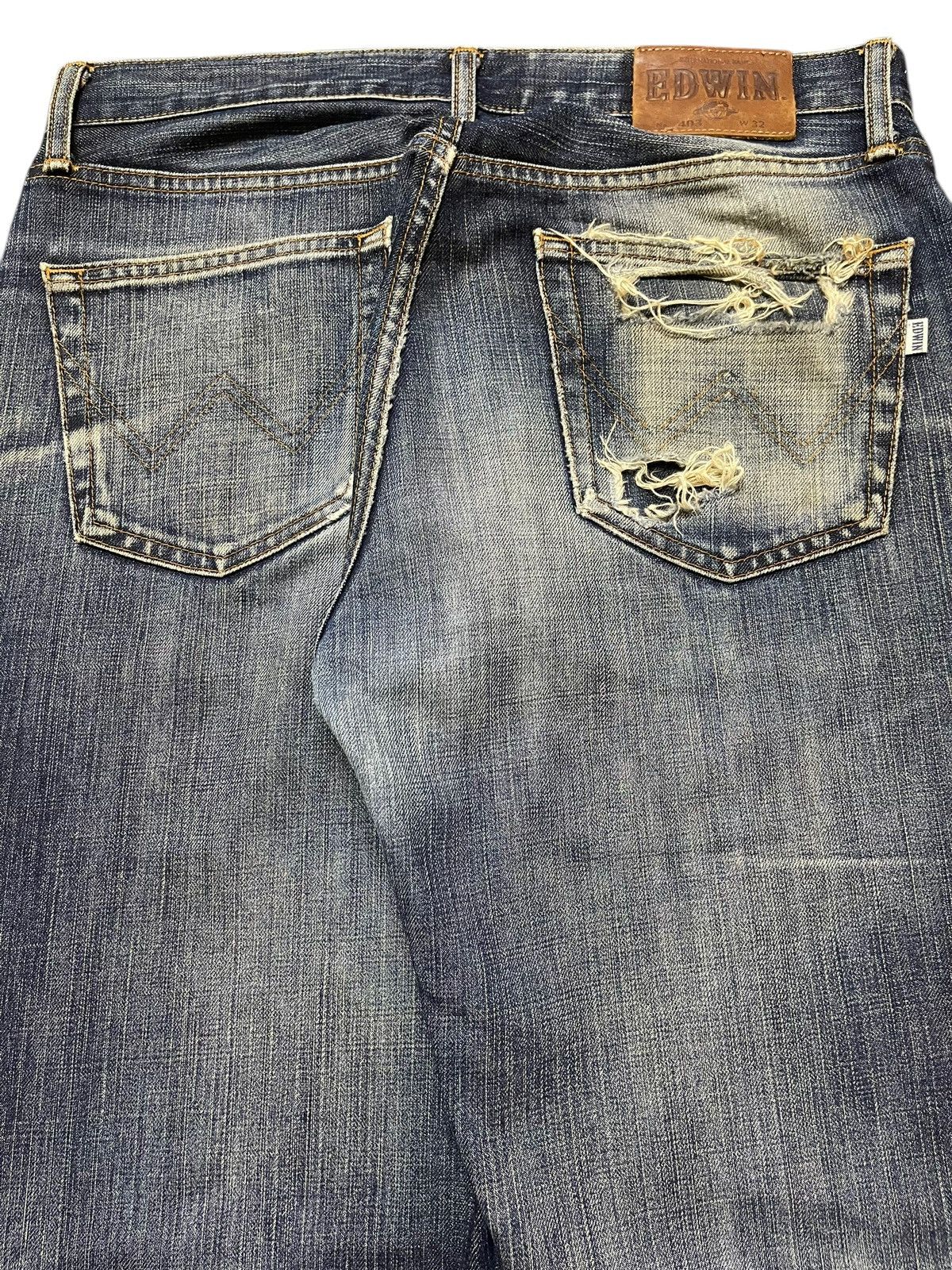 Edwin Vintage 90s Edwin 403 Faded Wash Distressed Loose Jeans Size US 32 / EU 48 - 6 Thumbnail