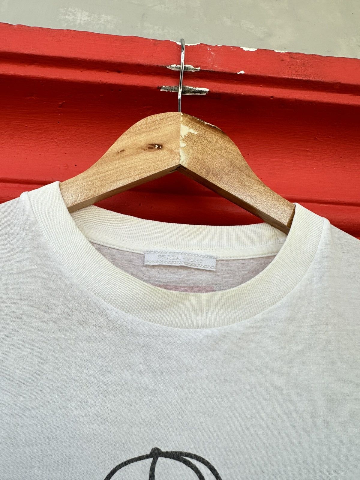 Prada Vintage Prada Milano Bear Tee Size S / US 4 / IT 40 - 5 Thumbnail