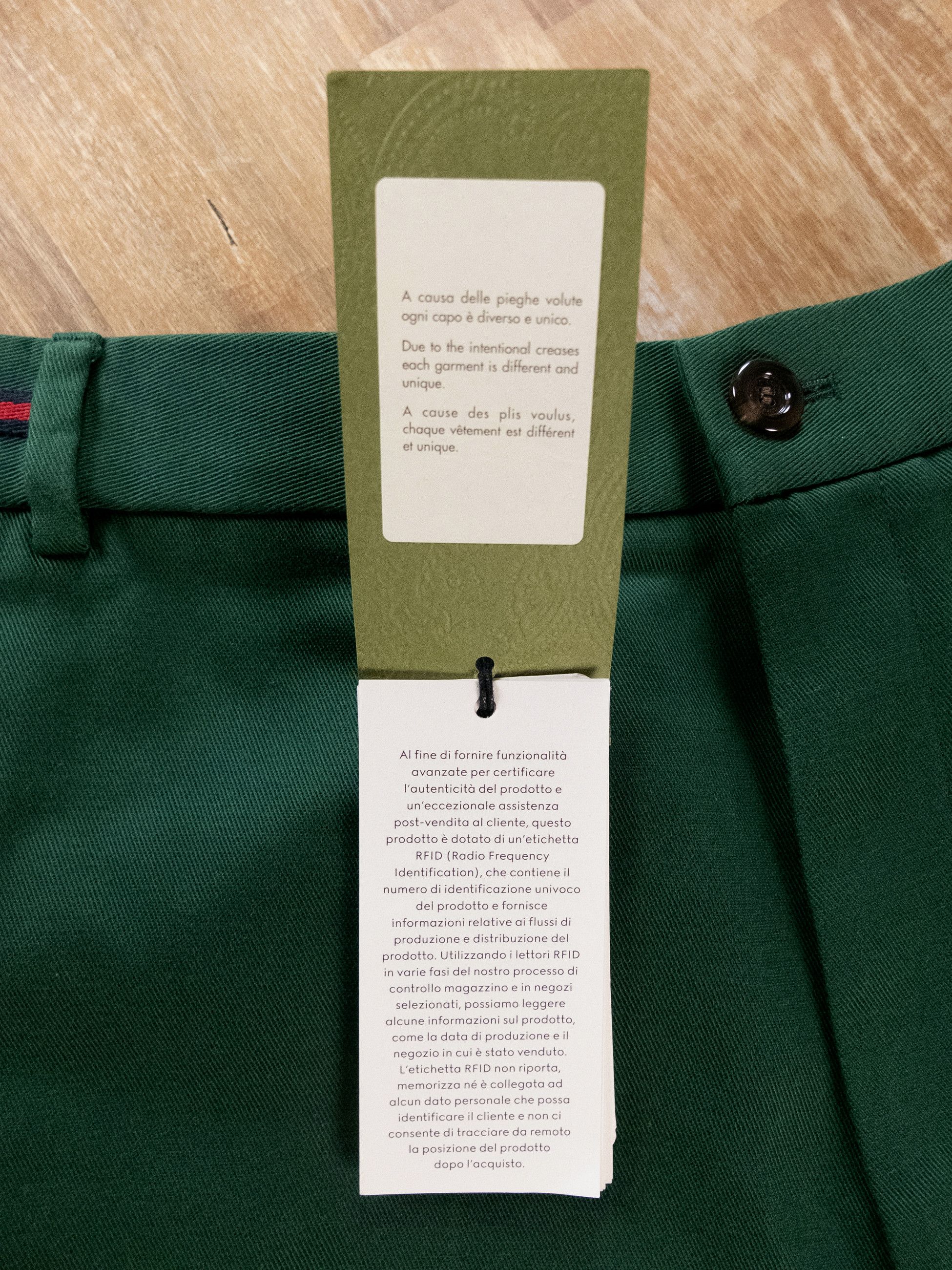 Gucci GUCCI green cotton shorts with crease and waist stripes 32 Size US 32 / EU 48 - 7 Thumbnail