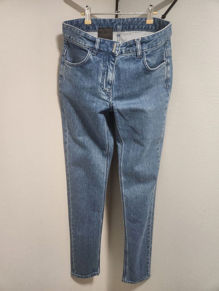 Givenchy Givenchy mid-rise skinny jeans Size 28" / US 6 / IT 42 - 1 Thumbnail