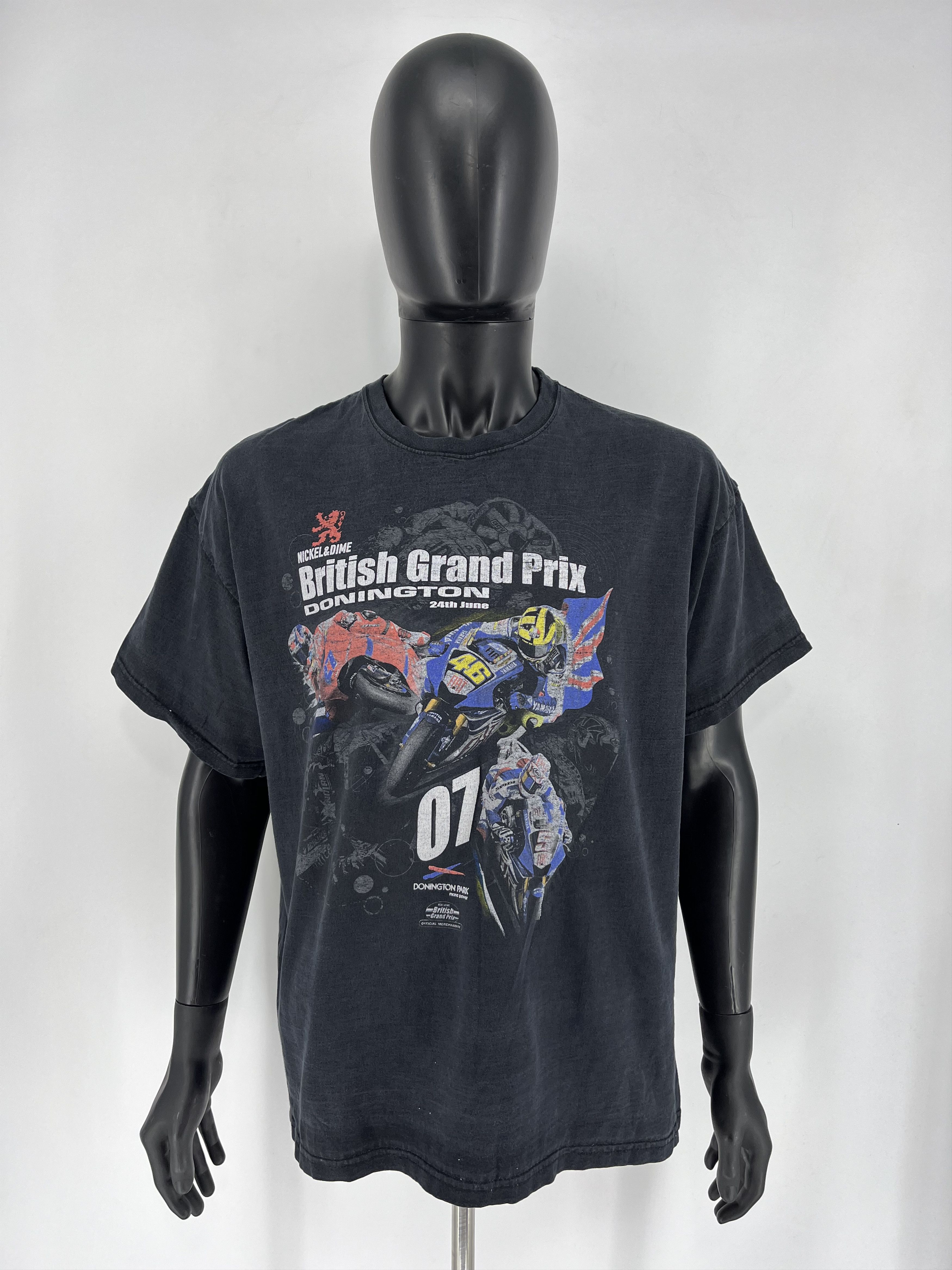 Vintage Vintage Y2K Motocycle Moto British Grand Prix Faded Tee Size US XL / EU 56 / 4 - 2 Thumbnail