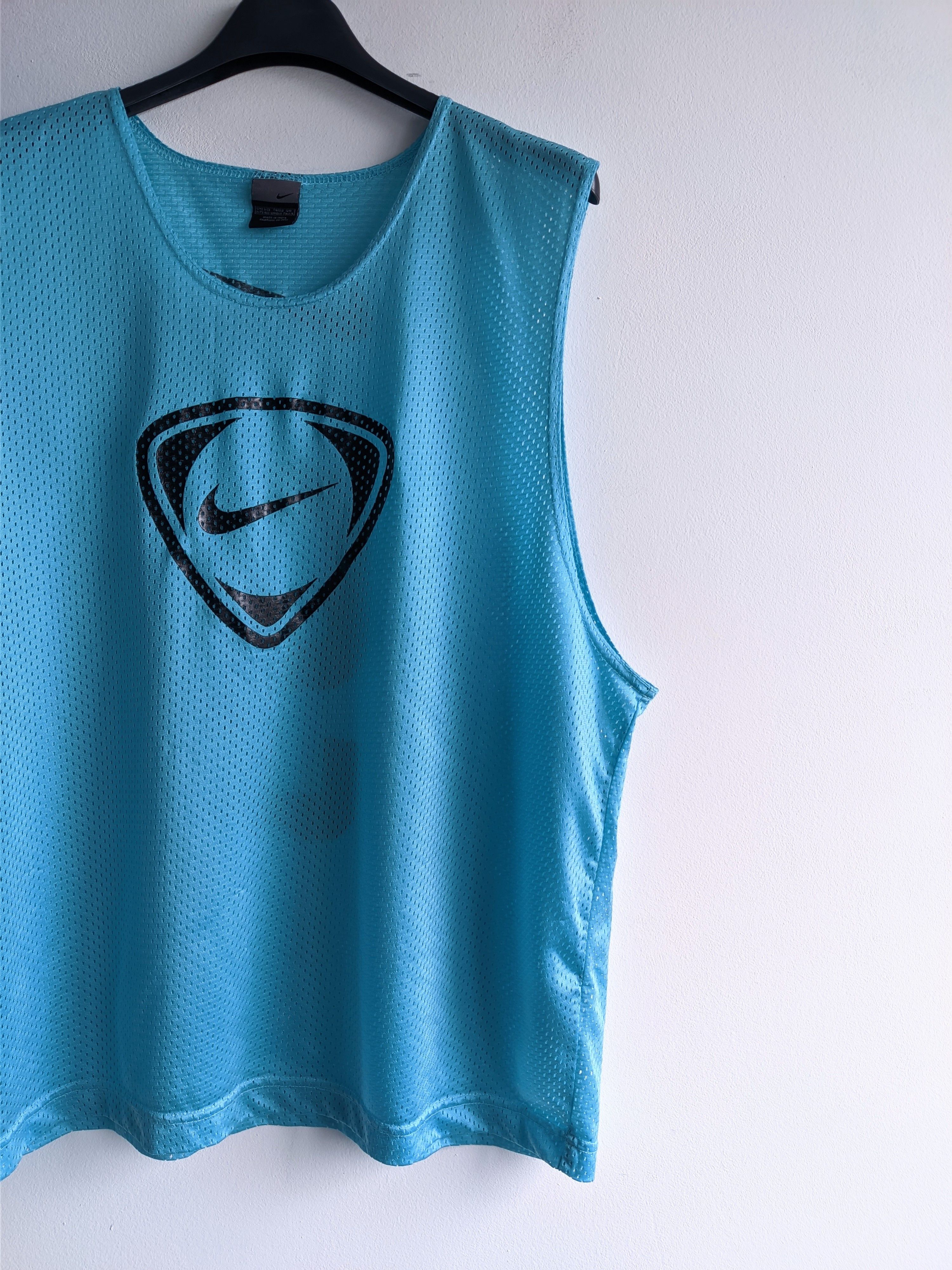 Nike Vintage nike mesh tank top y2k Size US L / EU 52-54 / 3 - 5 Thumbnail