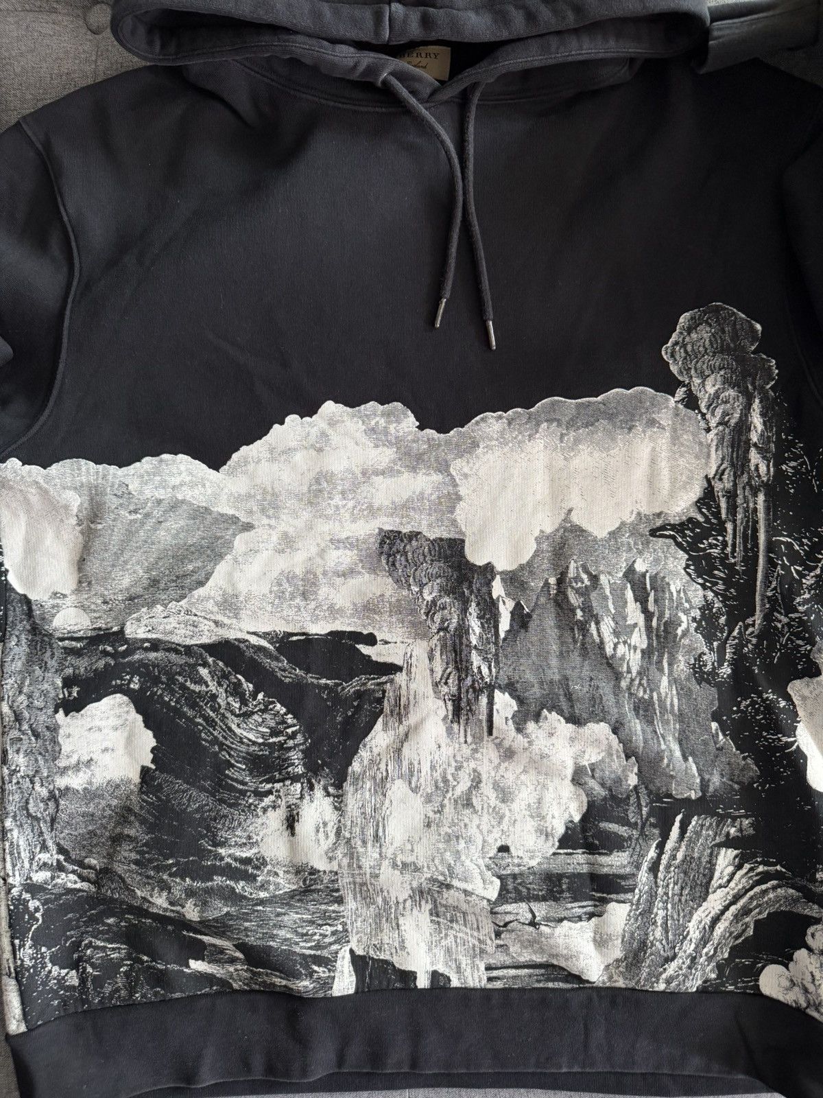 Burberry Burberry Dreamscape Hoodie Size US M / EU 48-50 / 2 - 2 Thumbnail