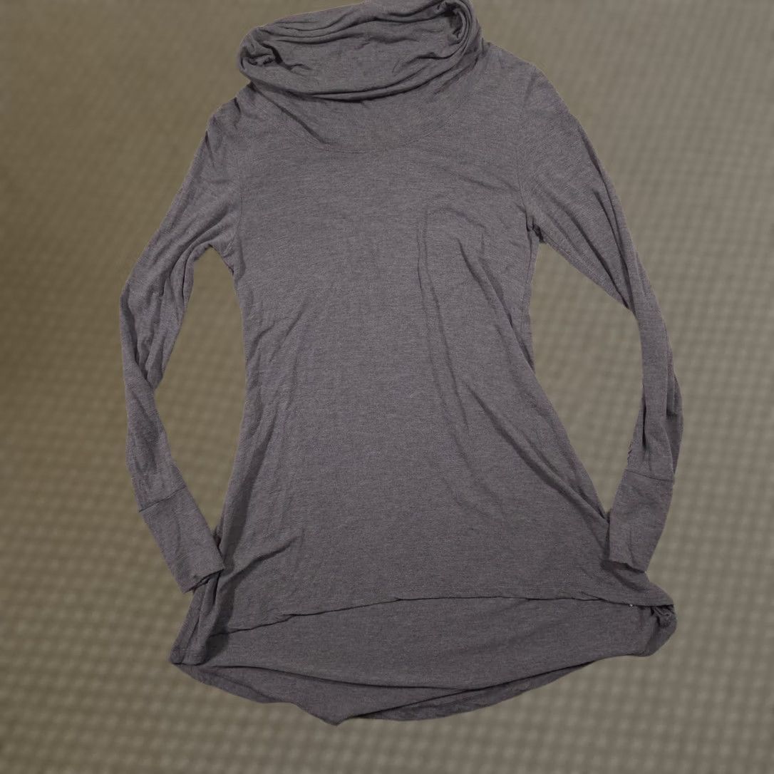 Vintage Cuddl Duds Shirt Womens Small Gray Cowl Neck Long Sleeve Tunic Top Stretch Size S / US 4 / IT 40 - 1 Thumbnail