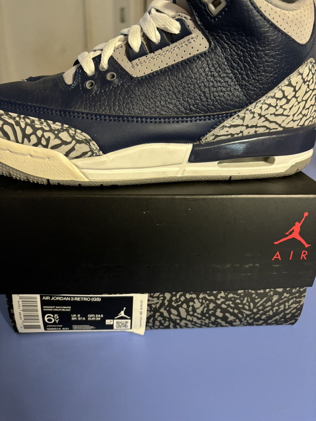 Jordan Brand × Nike Air Jordan 3 Retro GS ‘Georgetown’ Size US 6.5 / EU 39-40 - 7 Thumbnail