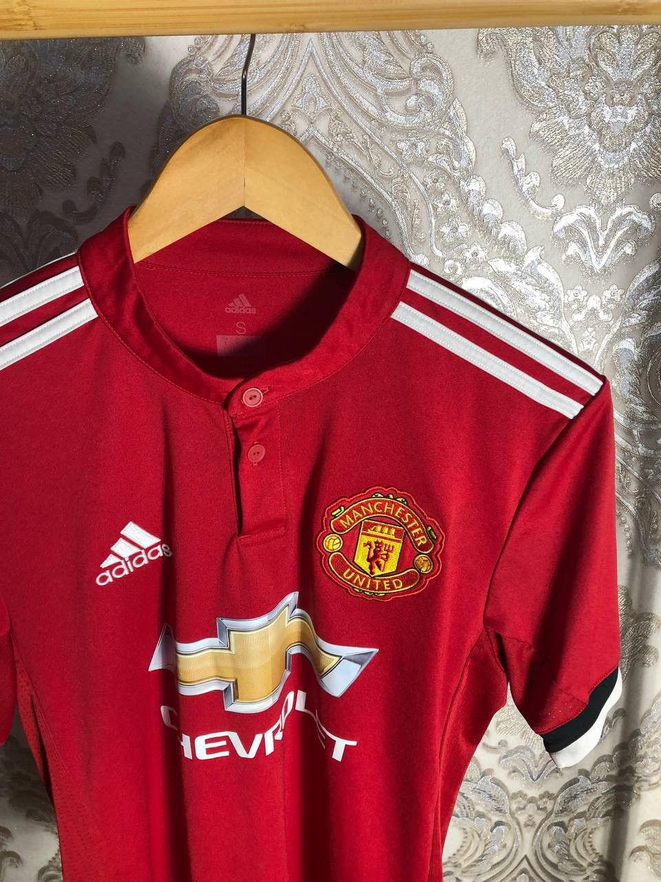 Adidas VINTAGE ADIDAS MANCHESTER UNITED ENGLAND SOCCER JERSEY Y2K Size US S / EU 44-46 / 1 - 5 Thumbnail