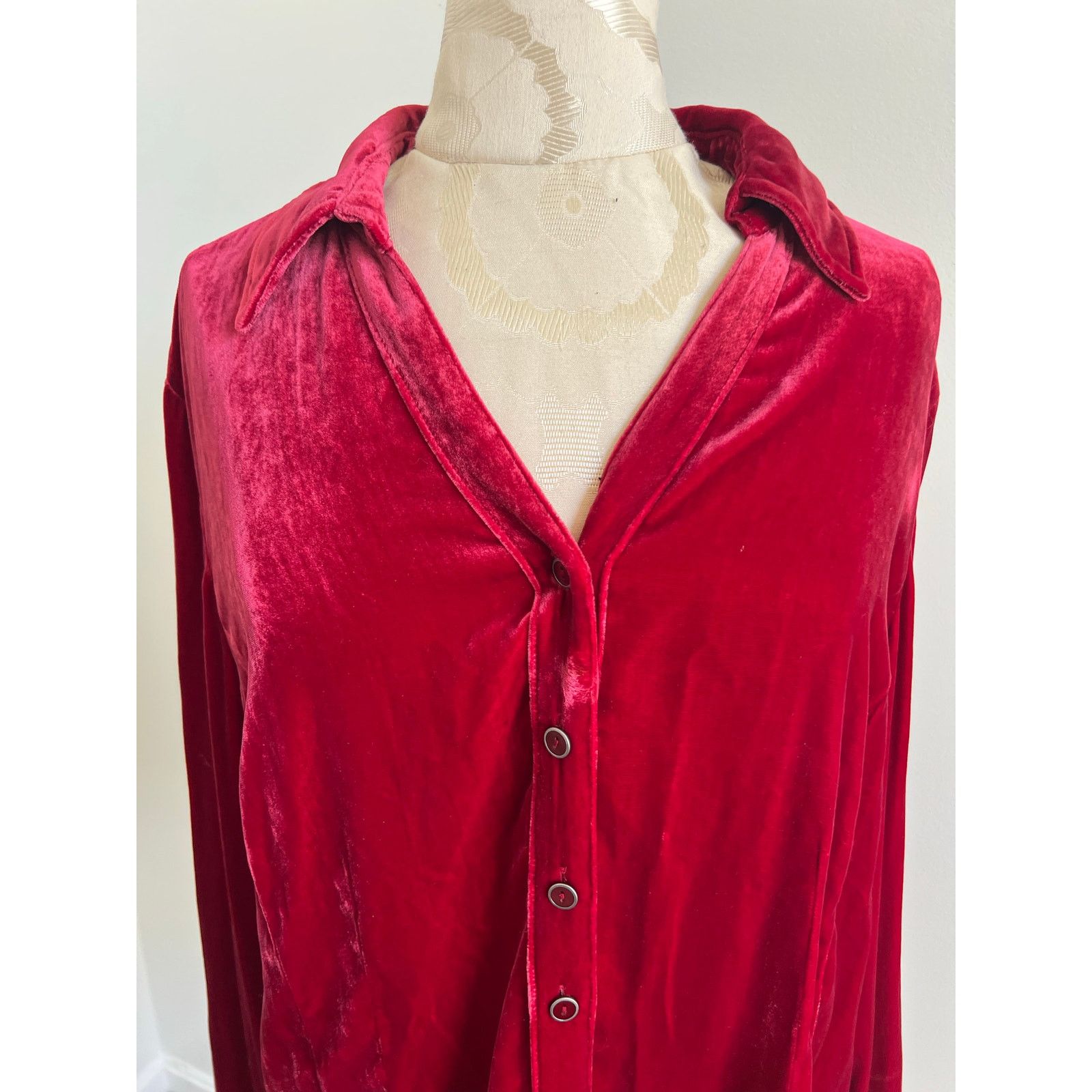 Coldwater Creek Coldwater Creek Long Sleeve Velvet V-Neck Button Up XL Size XL / US 12-14 / IT 48-50 - 3 Thumbnail