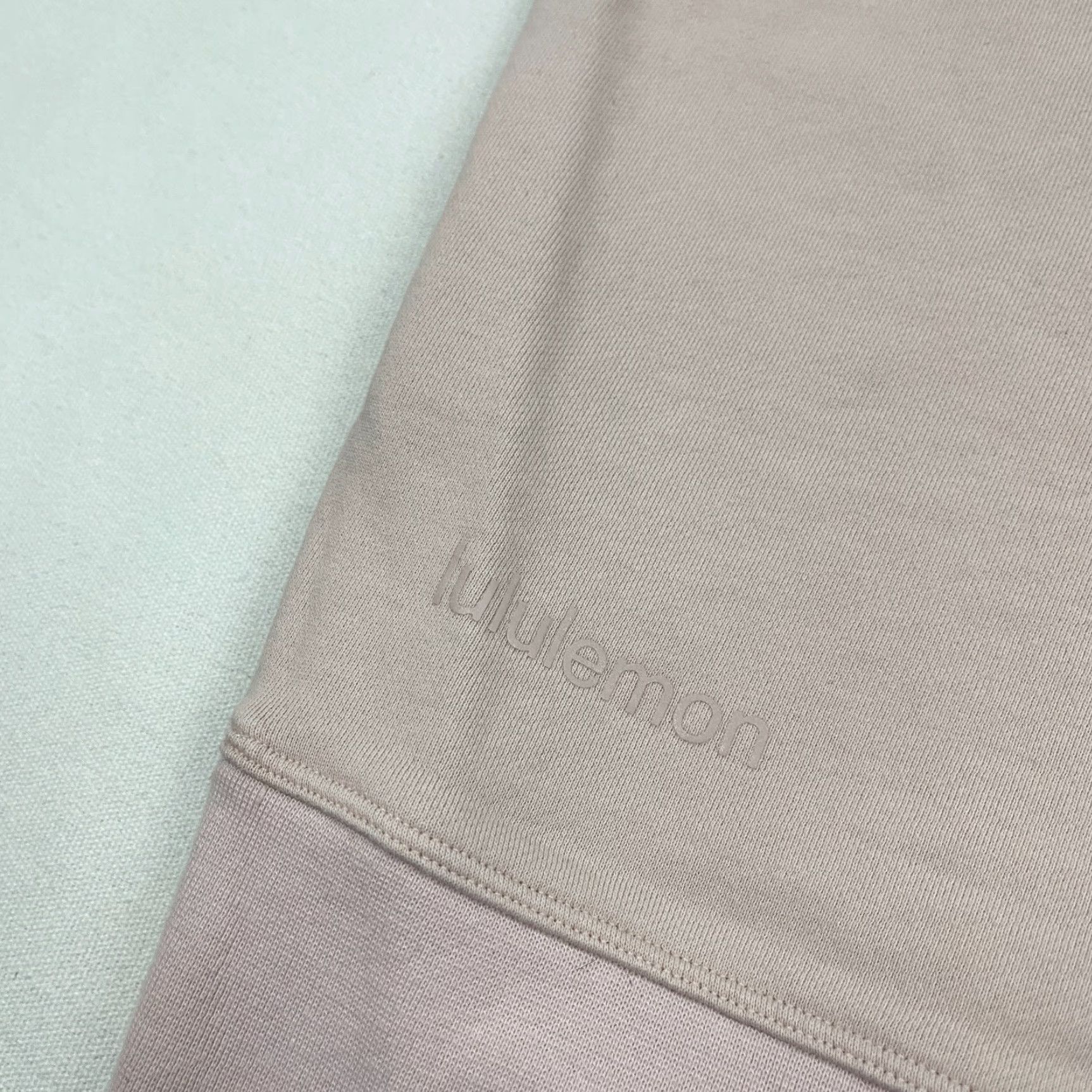Lululemon Lululemon Perfectly Oversized Crewneck Sweatshirt Womens 2 / 4 Pink Athleisure Size S / US 4 / IT 40 - 2 Thumbnail