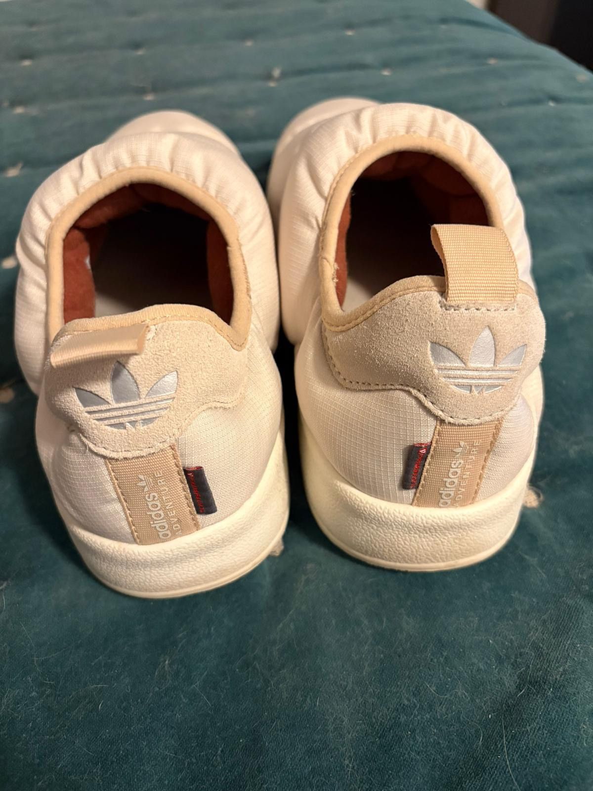Adidas Adidas Puffylette ‘Aluminium’ HR1481 Size US 9 / IT 39 - 5 Thumbnail