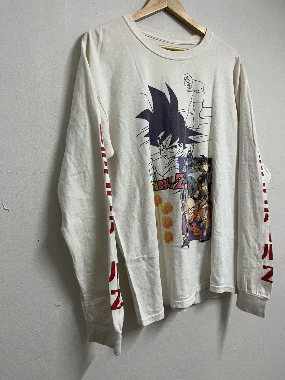 Japanese Brand 💥Dragonball Z Goku Bulma T Shirts Size US L / EU 52-54 / 3 - 2 Thumbnail