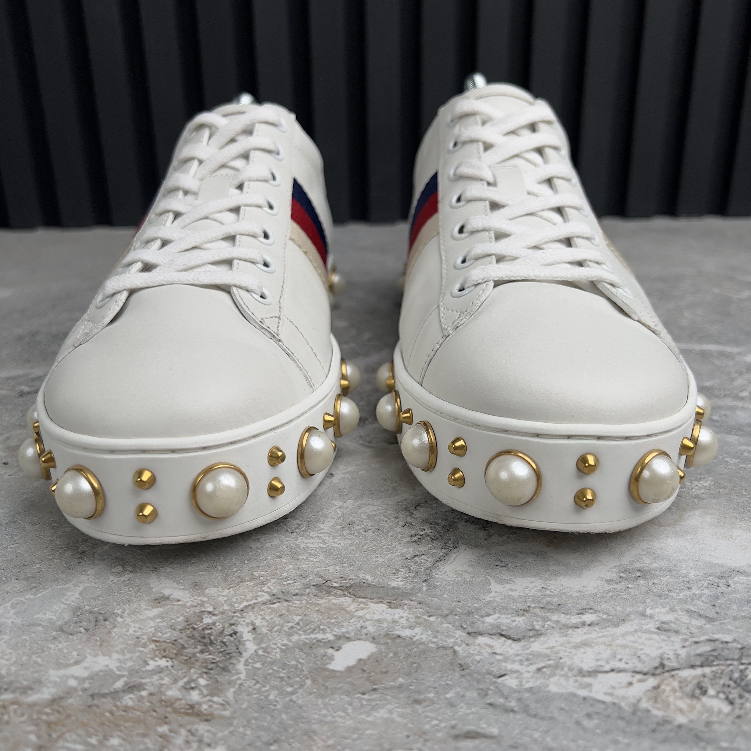 Gucci Gucci Ace Web Studded Sneakers Pearls Leather Size US 10.5 / IT 40.5 - 5 Thumbnail