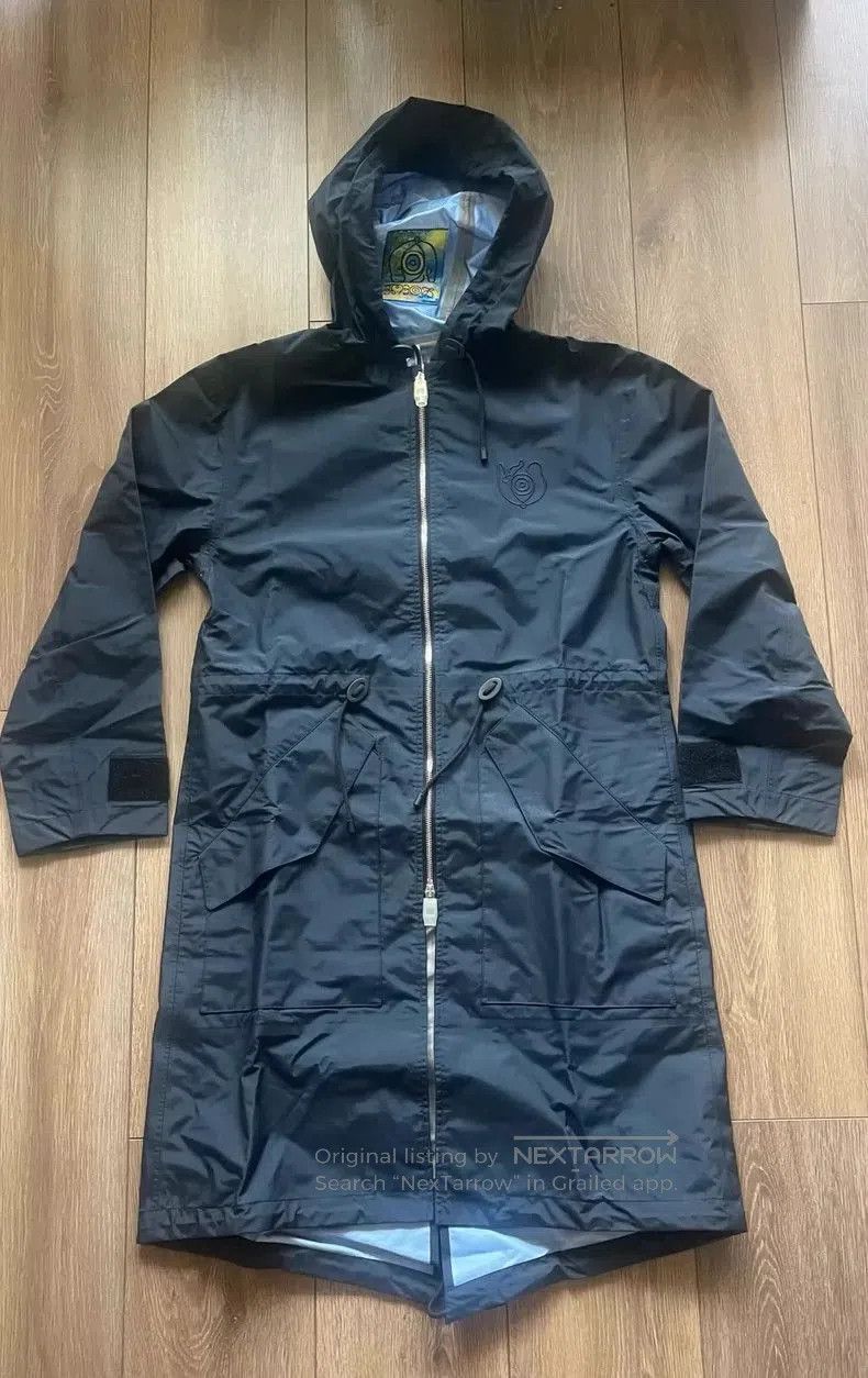 Other Loewe Eye Series Men's Hooded Trench Coat. Size US XS / EU 42 / 0 - 1 Thumbnail