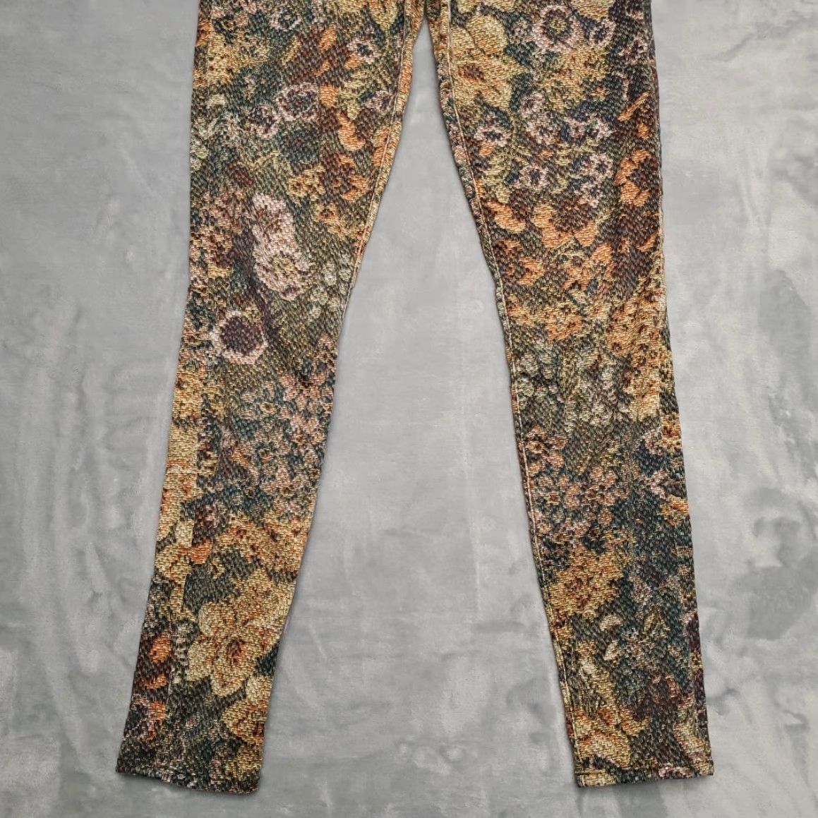 7 For All Mankind VINTAGE 7 For All Mankind Jeans Womens 24 Green Tapestry Print Skinny Stretch Pants Size 42" / US 20 - 2 Thumbnail