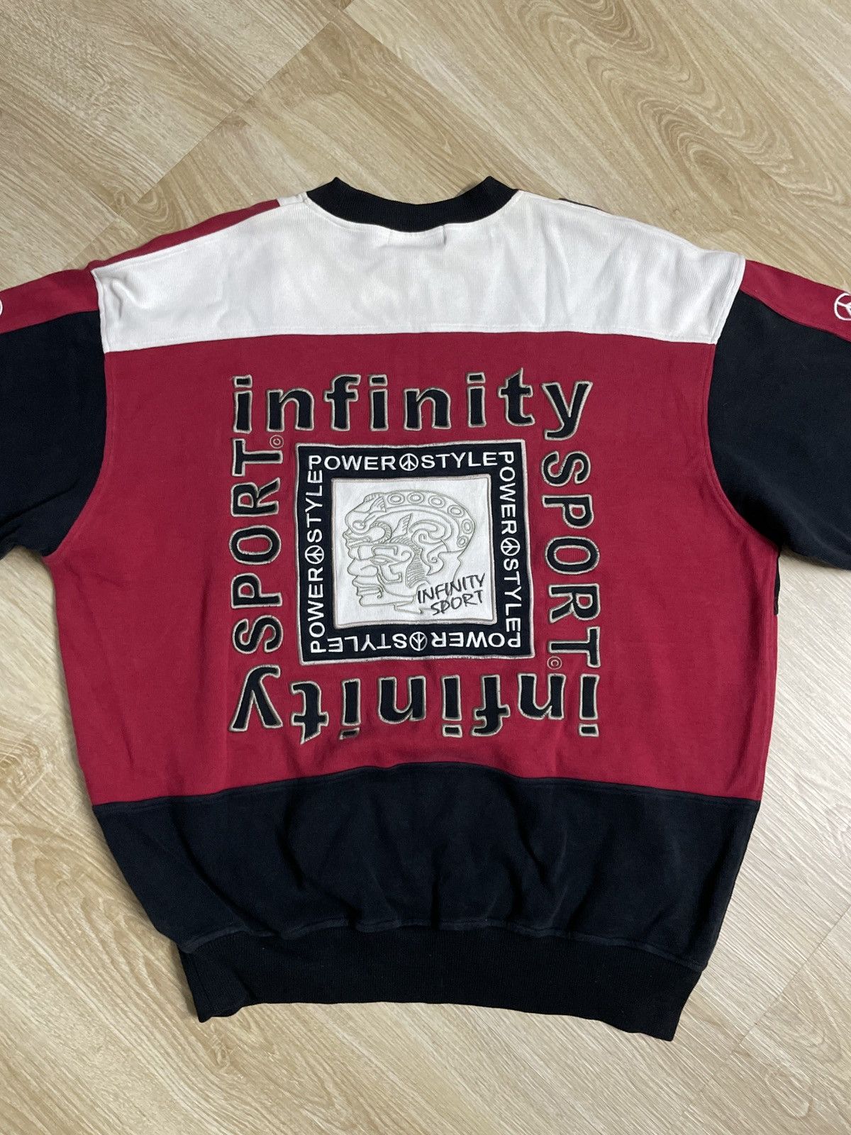 Designer × Japanese Brand Infinity sport sweatshirt rare design Size US L / EU 52-54 / 3 - 4 Thumbnail