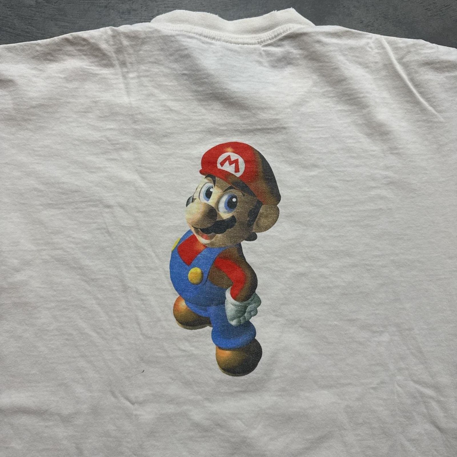 Vintage Super Mario Nintendo 64 Vintage 90s Promo Graphic T-Shirt Size US L / EU 52-54 / 3 - 2 Thumbnail