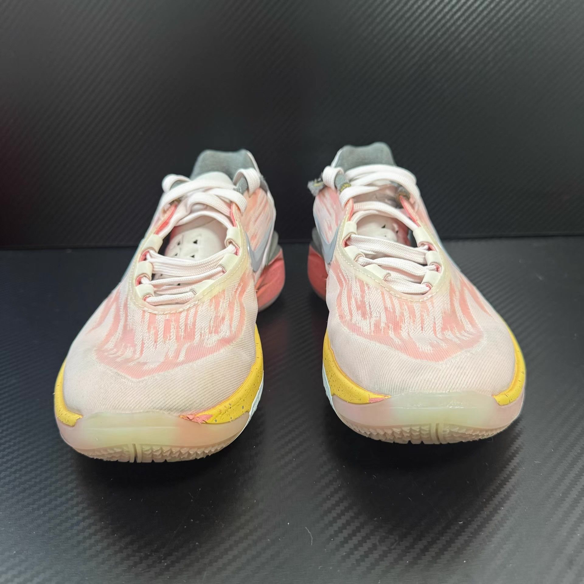 Nike Nike Air Zoom G.T. Cut 2, Q11 Size US 5 / EU 37 - 2 Thumbnail