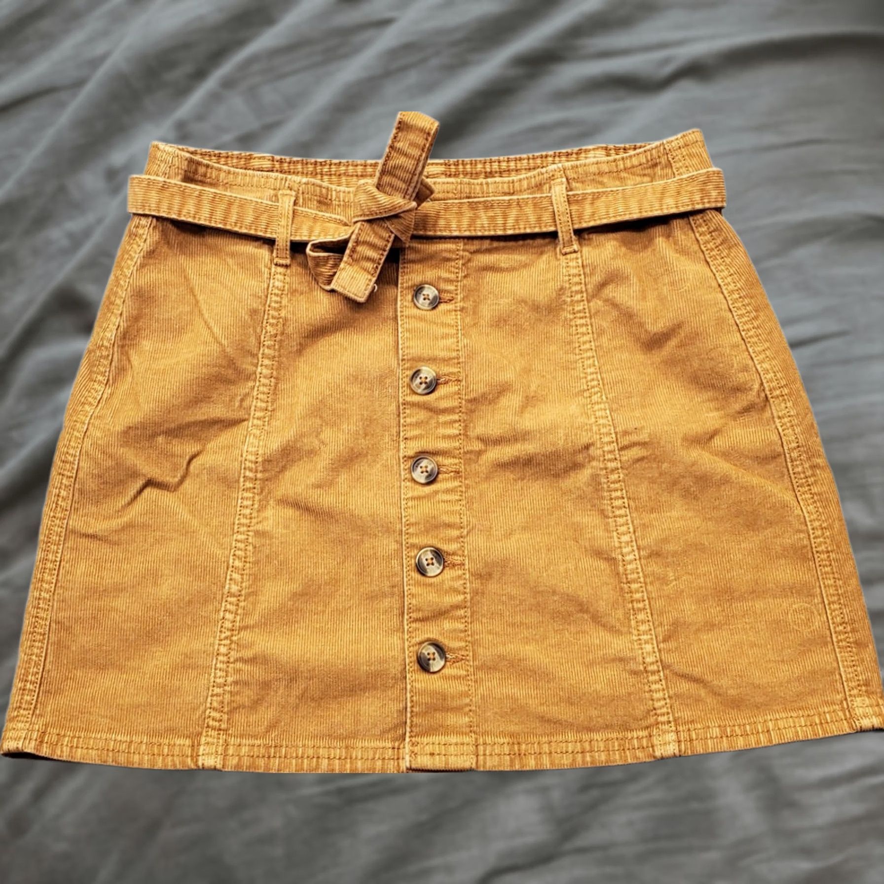 American Eagle Outfitters American Eagle Outfitters A-Line Skirt Womens 4 Brown Corduroy Stretch High Rise Size 27" / US 4 / IT 40 - 1 Thumbnail