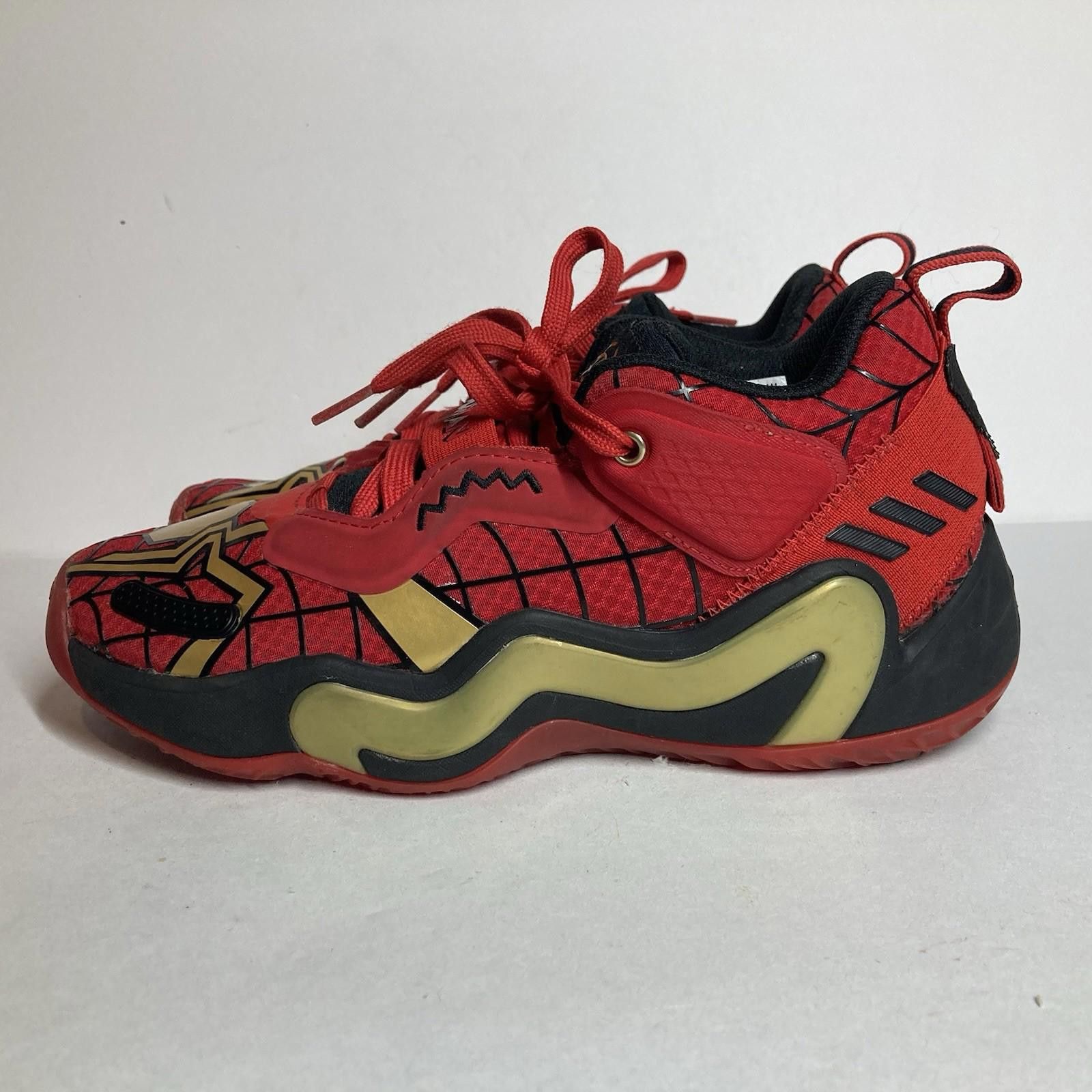 Adidas Boys Size 5.5 Adidas D.O.N Issue #3 Spiderman Size US 5.5 / EU 38 - 2 Thumbnail