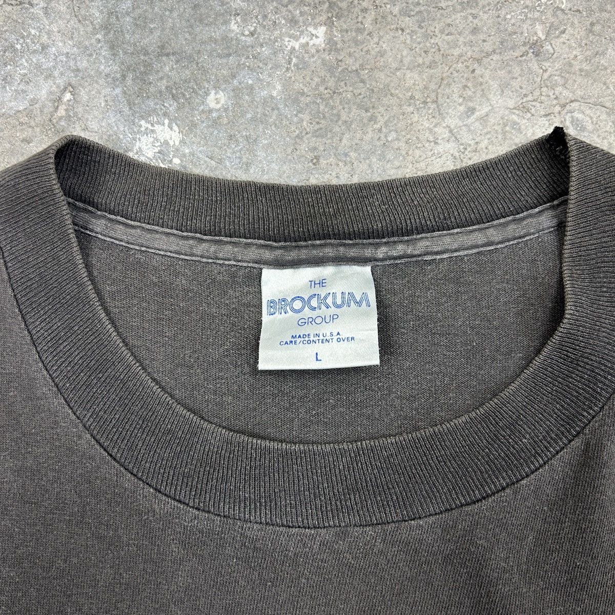 Brockum × Vintage 1990s I Survived Blizzard Size US L / EU 52-54 / 3 - 5 Thumbnail