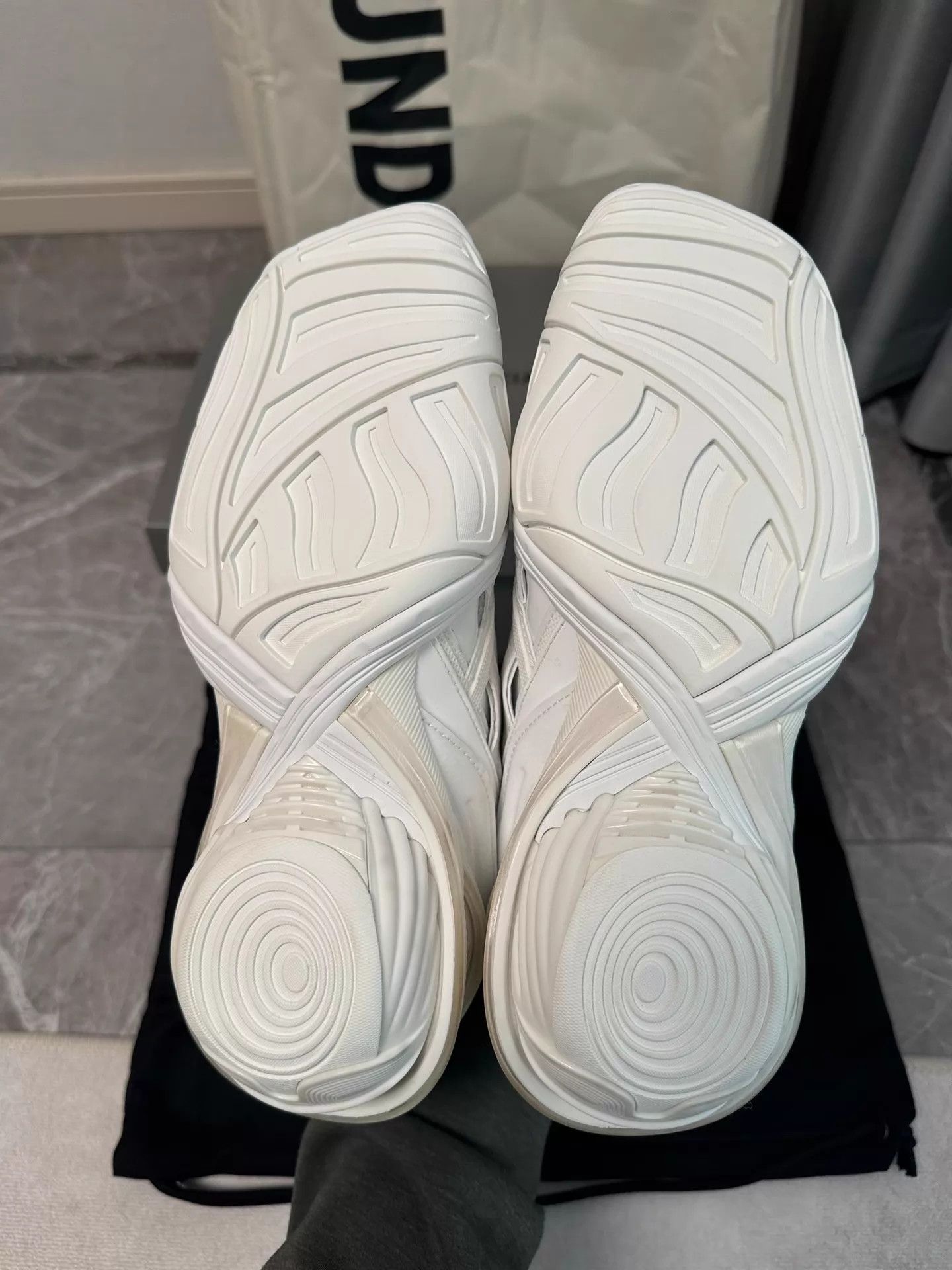 Balenciaga Balenciaga Tyrex Alien White Sneaker EUR 37 Size US 6.5 / IT 36.5 - 5 Thumbnail