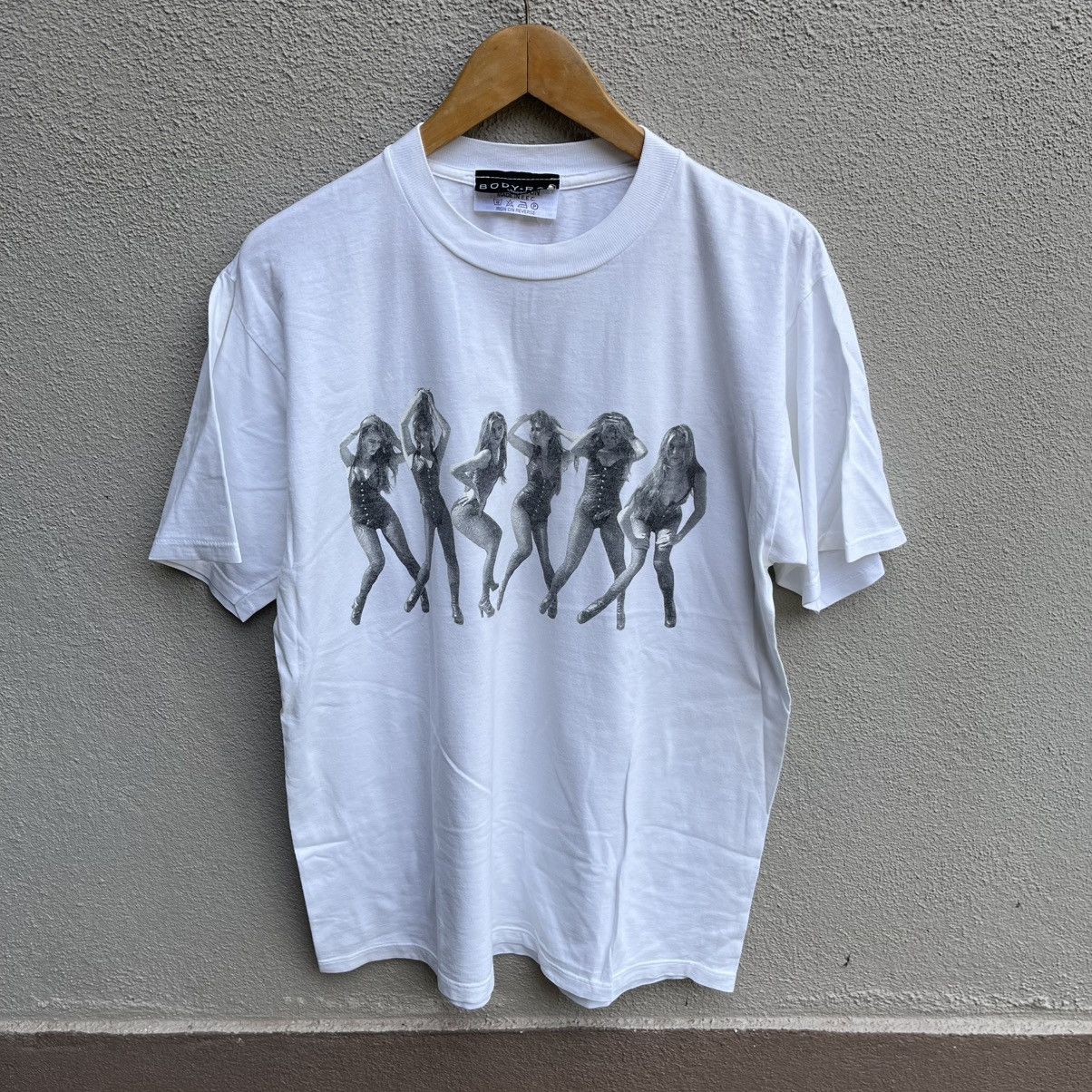 Vintage Vintage rare 90s BODY RAP London Aphrodisiac photo tee Size US L / EU 52-54 / 3 - 1 Thumbnail