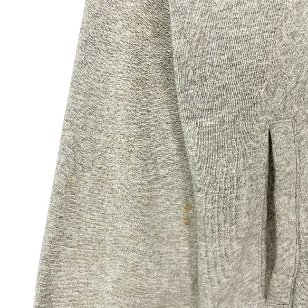 Vintage Vintage GAP Full Zip Sweatshirt Varsity Grey Pullover Size M Size US M / EU 48-50 / 2 - 7 Thumbnail