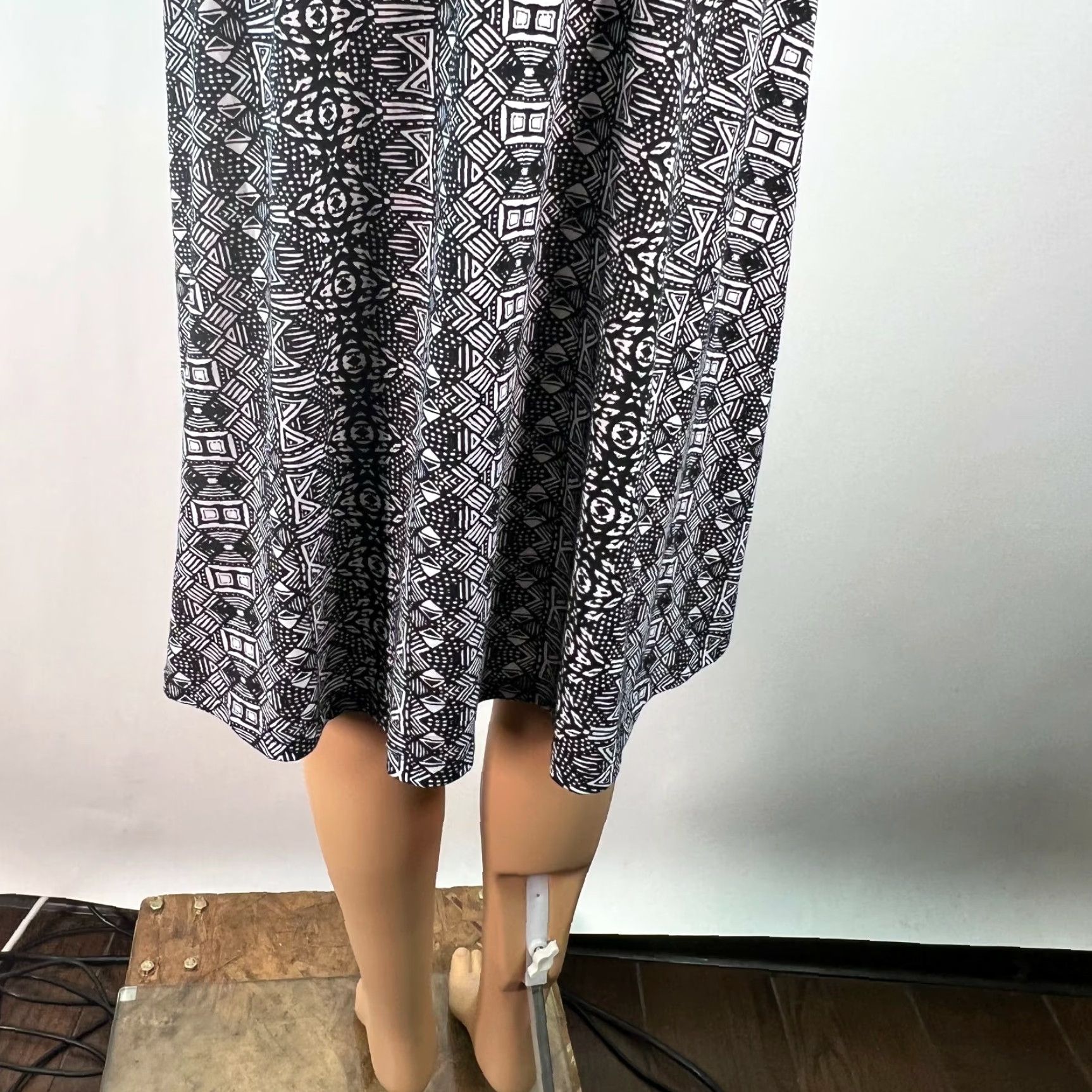 Faded Glory VINTAGE Faded Glory Womens Geometric Print Sleeveless White Shift Dress XL Size XL / US 12-14 / IT 48-50 - 6 Thumbnail
