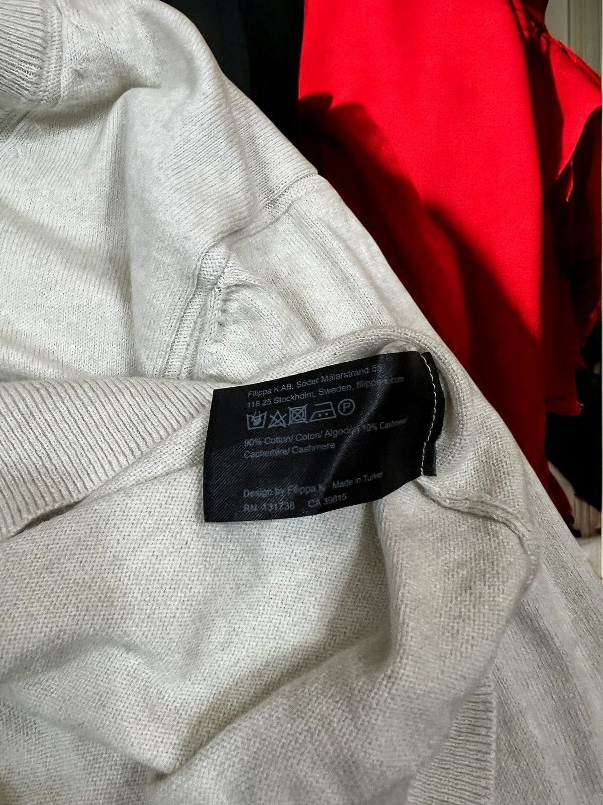 Filippa K Filippa K M. Cotton Cashmere V-Neck pull size M Size US M / EU 48-50 / 2 - 6 Thumbnail