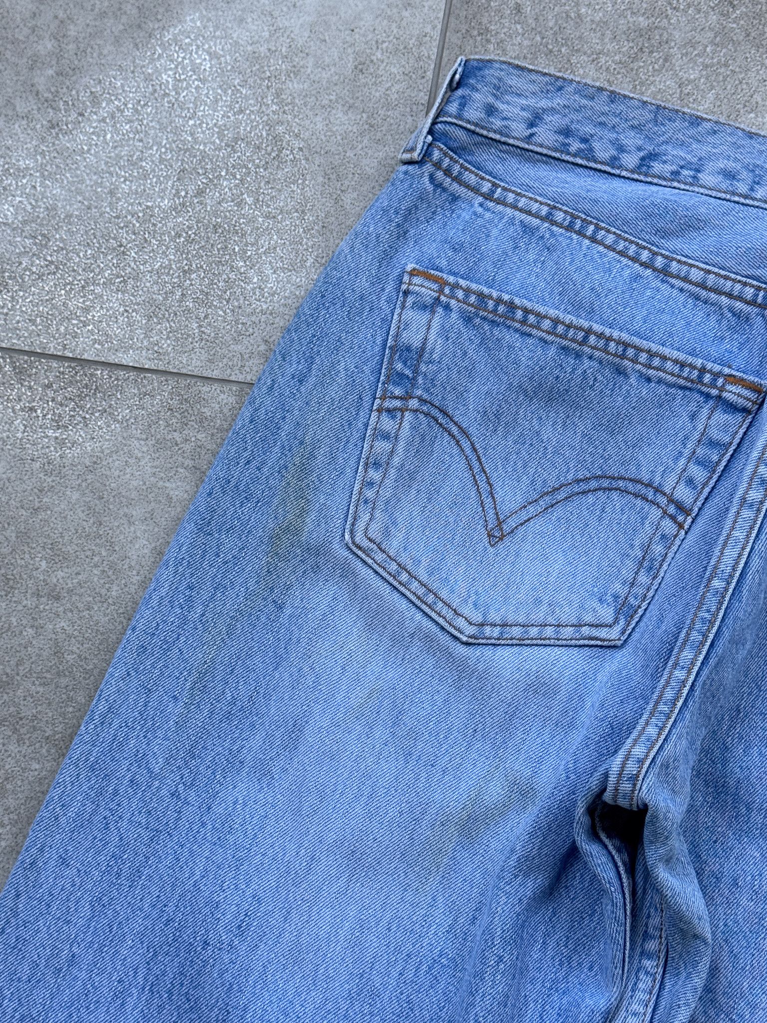 Levi's Vintage Levi's 501 Blue Denim Jeans 30x32 Size US 30 / EU 46 - 6 Thumbnail