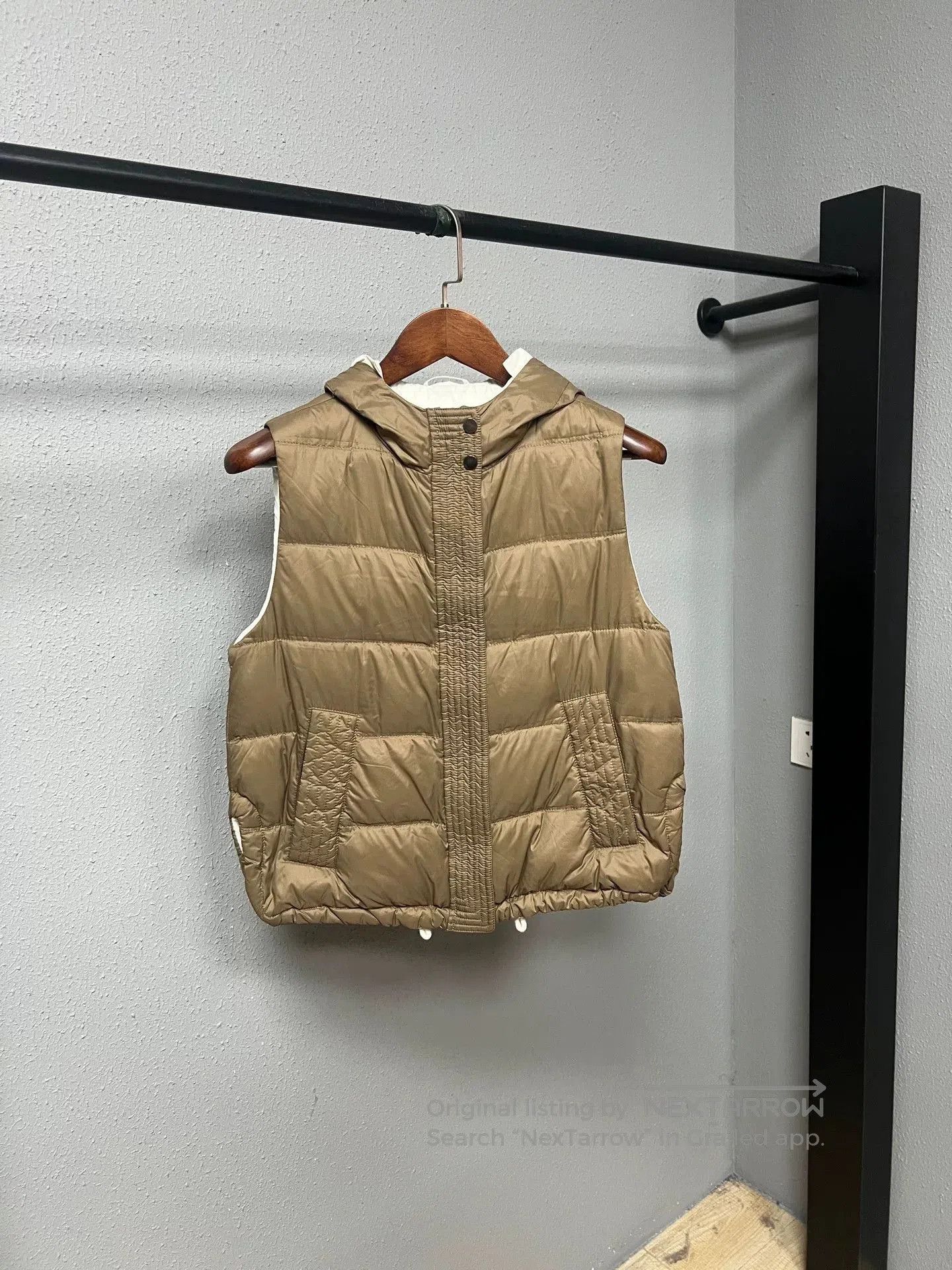 Brunello Cucinelli Brunello Cucinelli Khaki Puffer Vest. Size US XXS / EU 40 - 1 Thumbnail