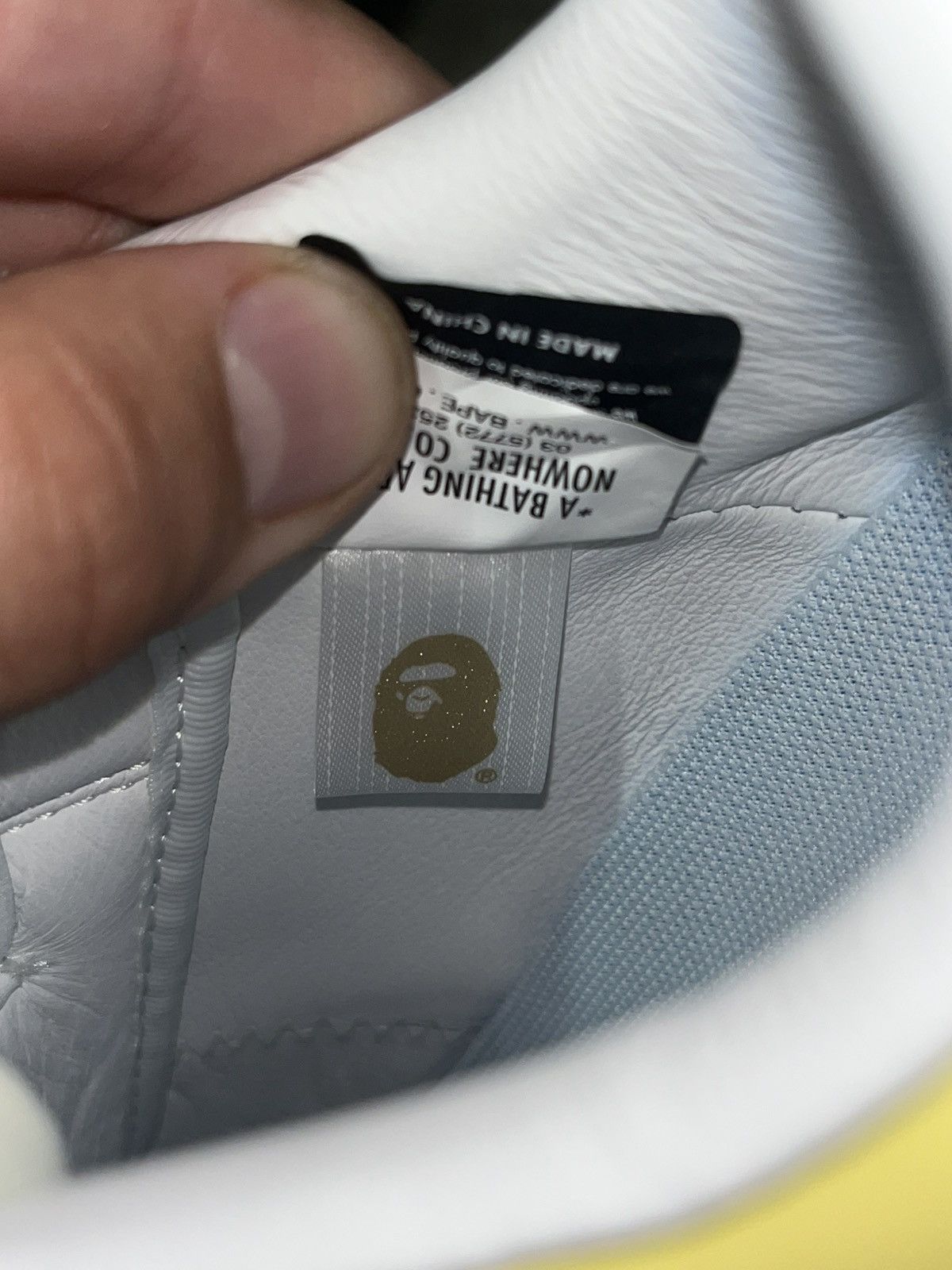 Bape × SSENSE Yellow Patent Bape Sta Size 8 Bapesta Size US 8 / EU 41 - 9 Thumbnail
