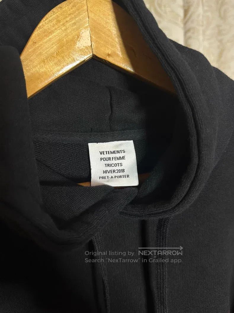 Vetements Vetements Blood Droplet Sanskrit Heavy Hoodie Size US S / EU 44-46 / 1 - 5 Thumbnail