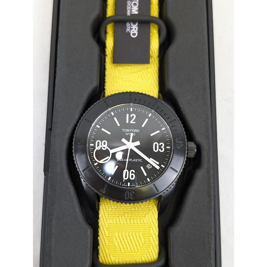 Tom Ford o1rshd1 Size: OS / Plastic Large Case Sports Watch in Yellow Size ONE SIZE - 4 Thumbnail